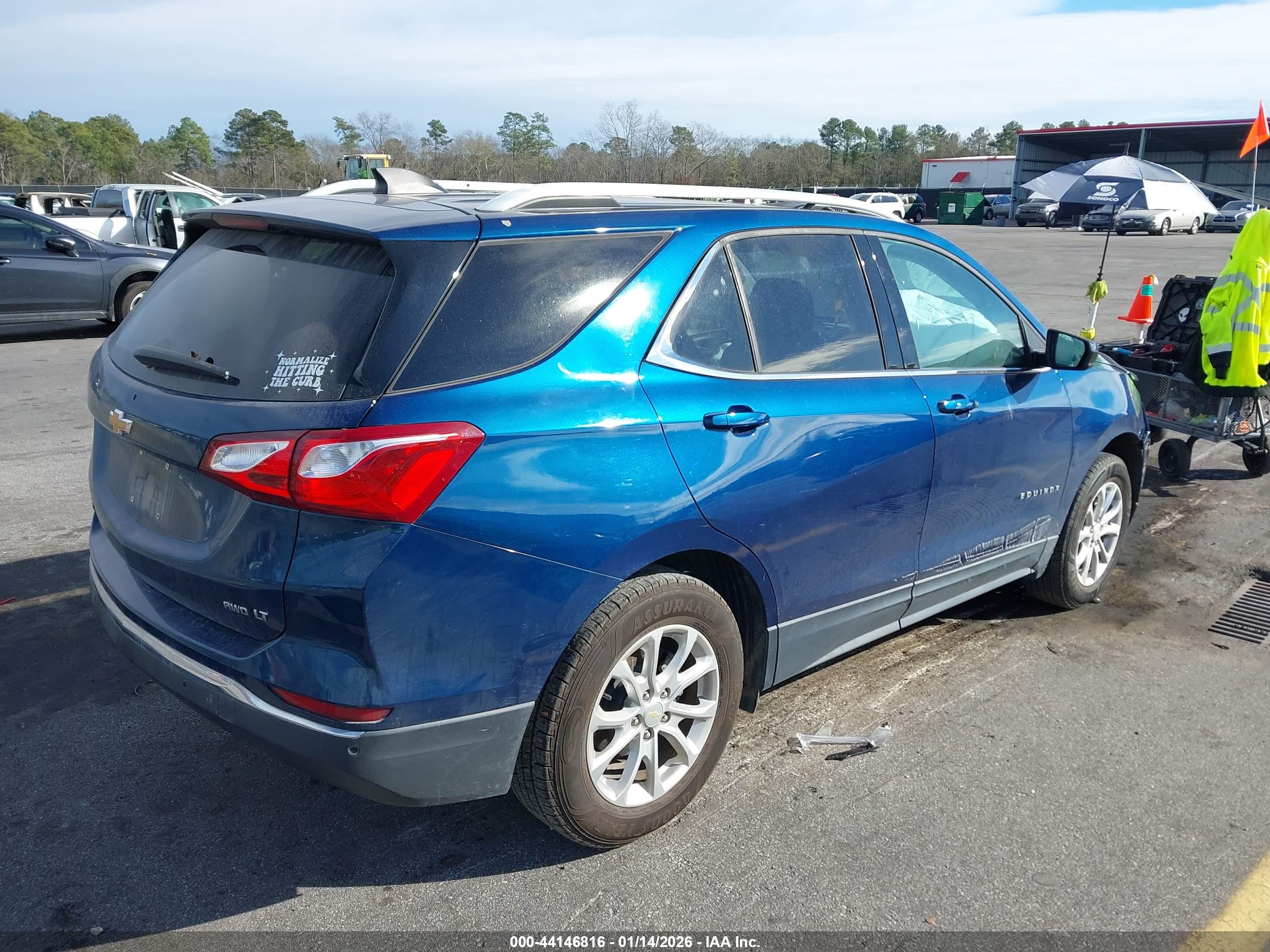 CHEVROLET EQUINOX image 4