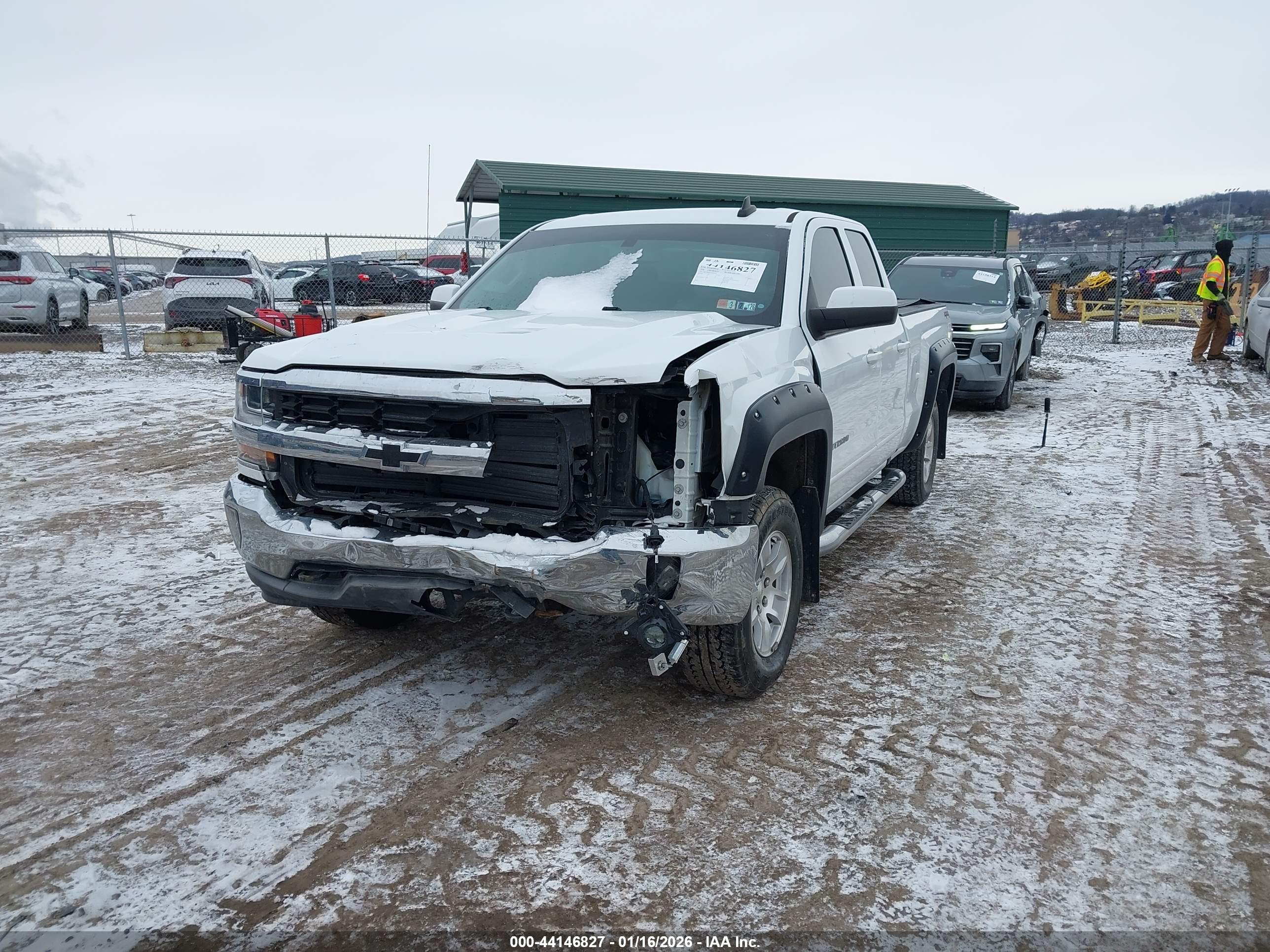 CHEVROLET SILVERADO image 2