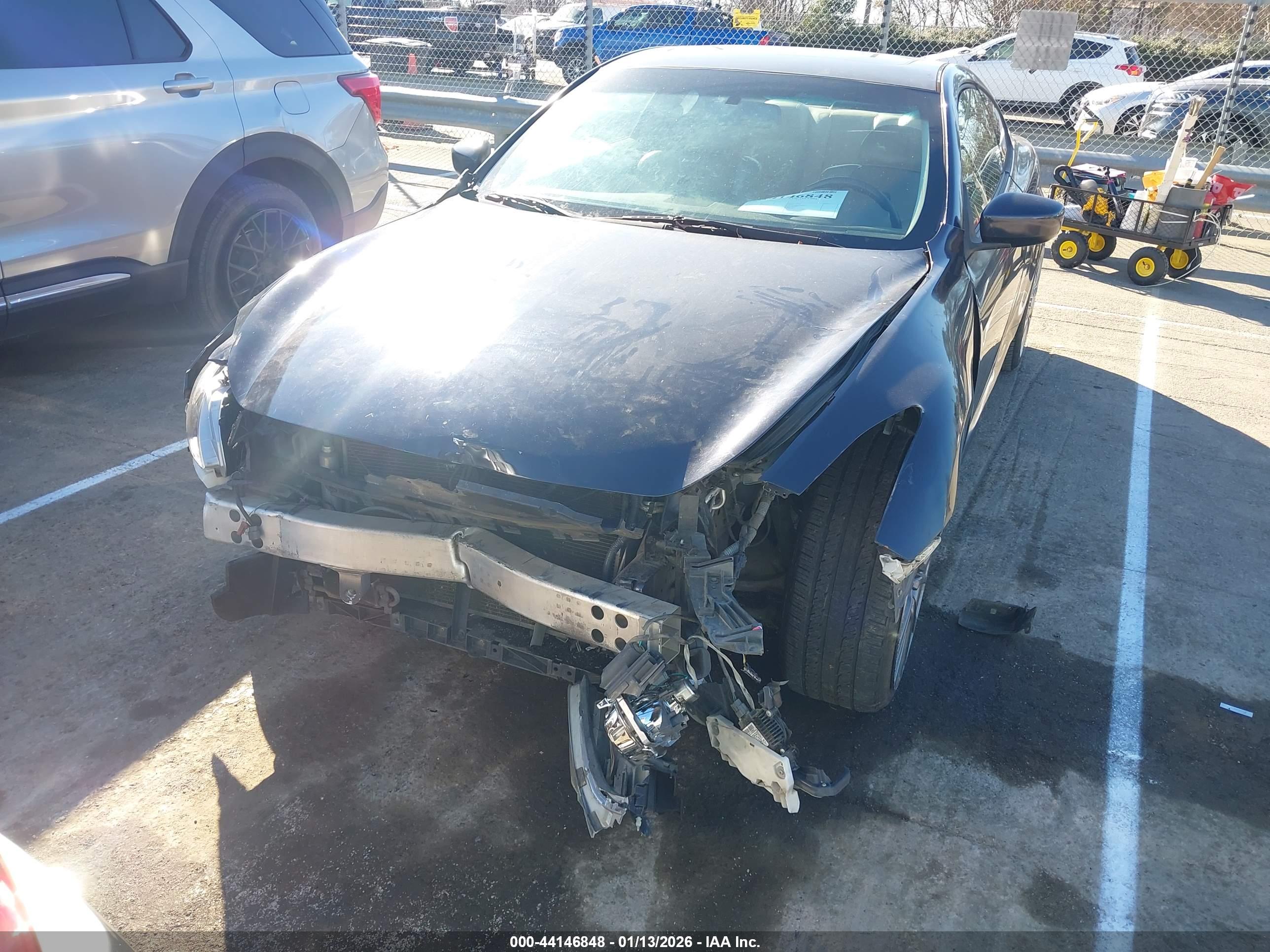 INFINITI G37 image 6