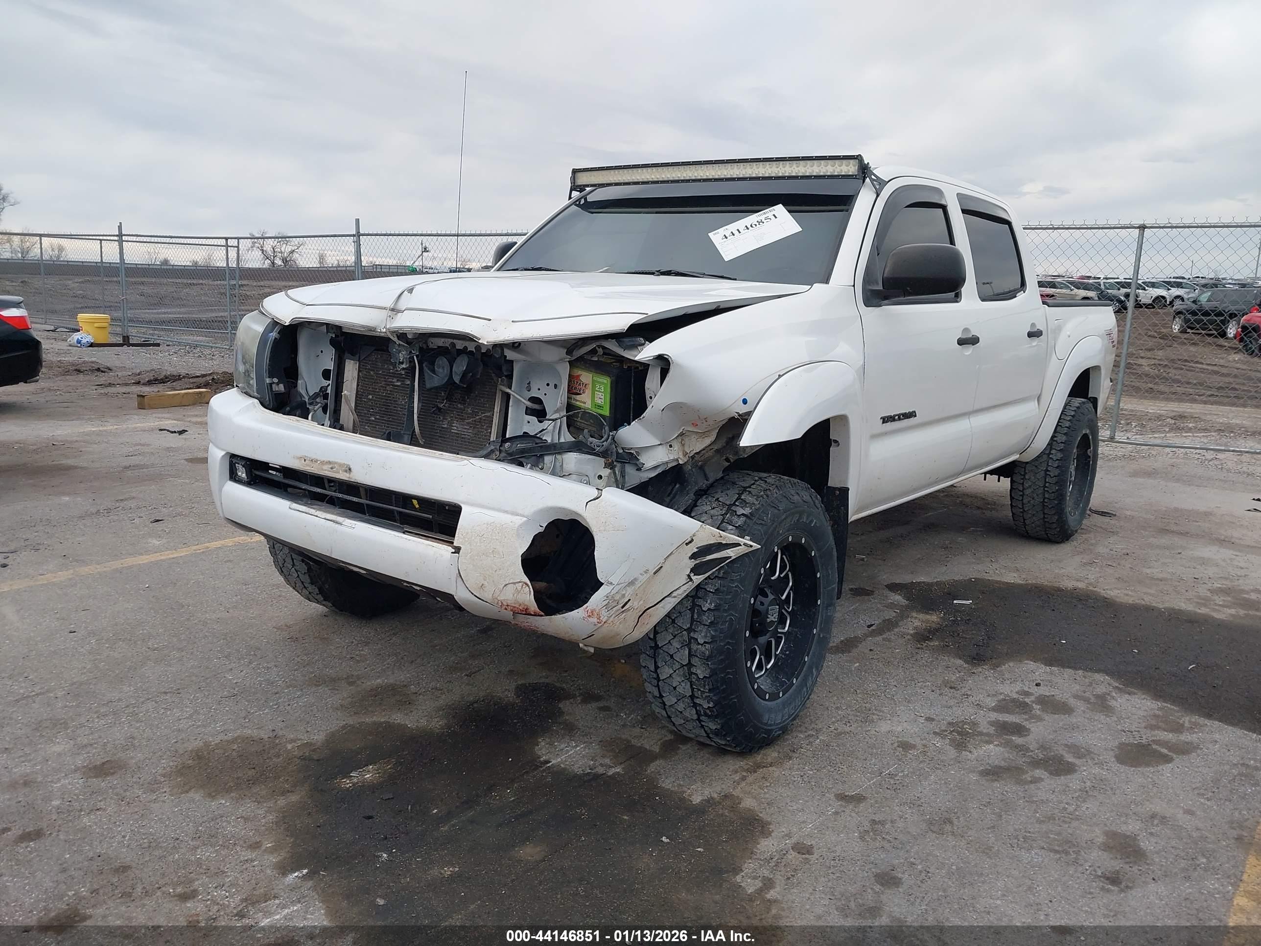 TOYOTA TACOMA image 6