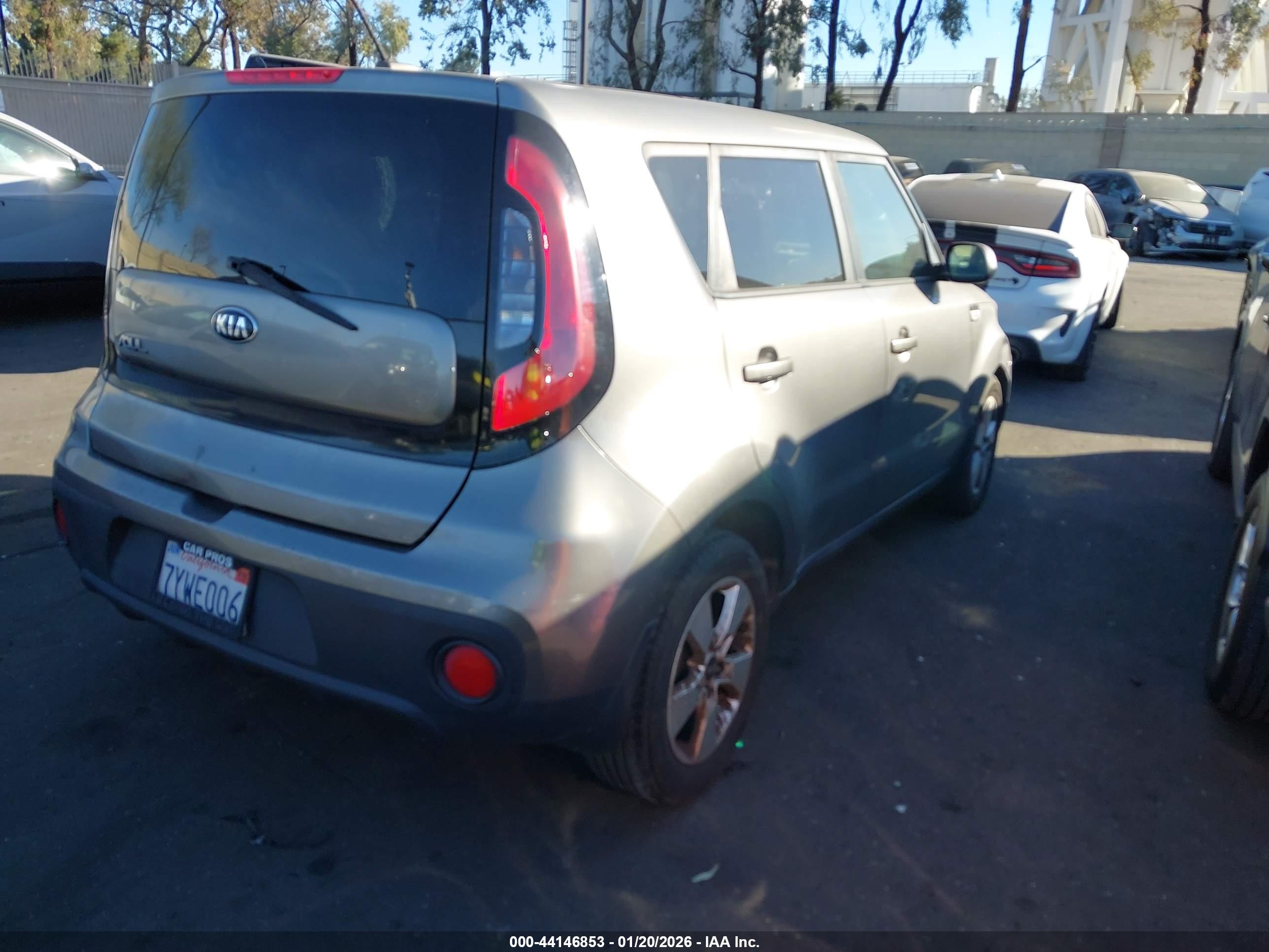 KIA SOUL image 4