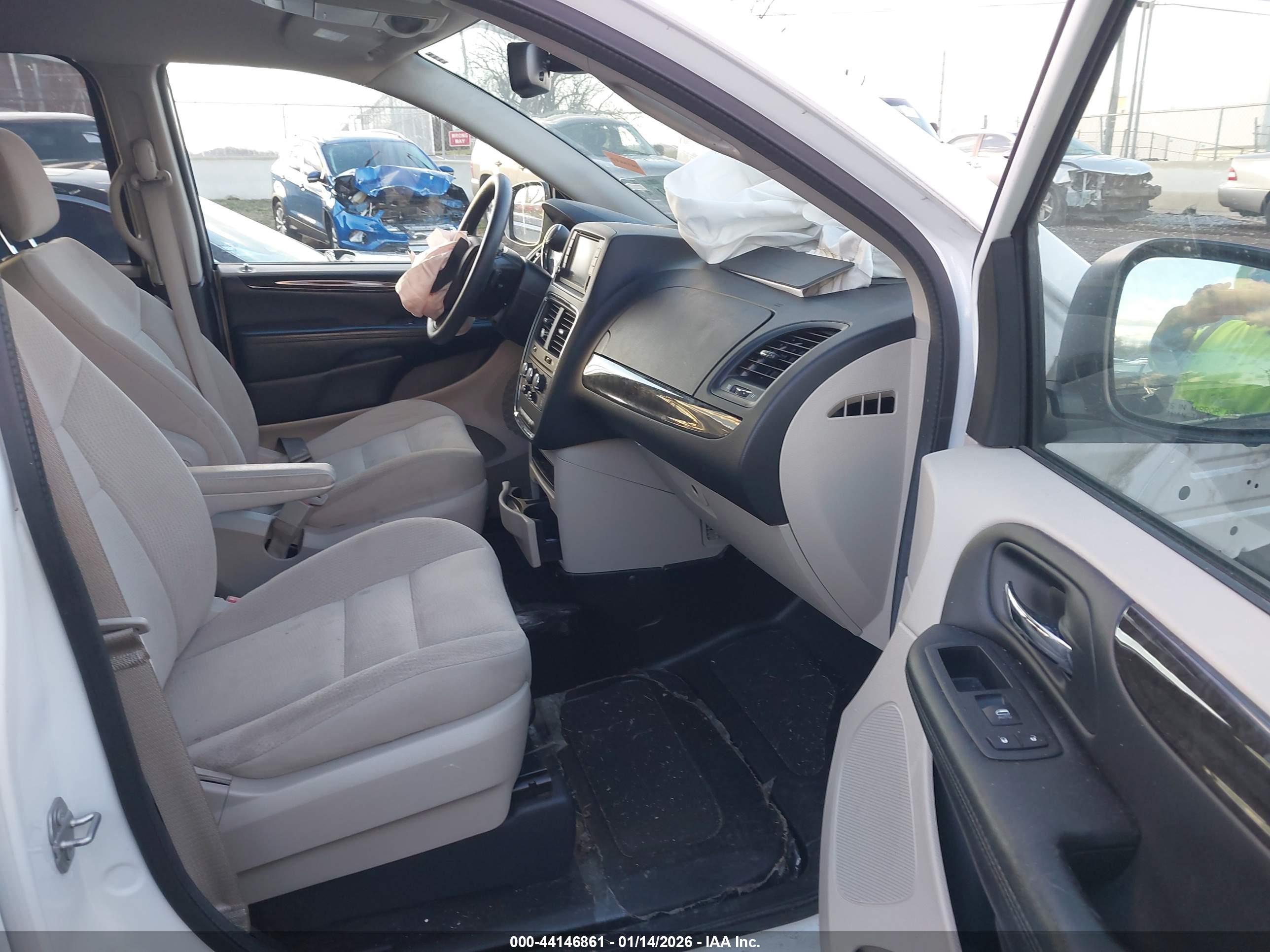DODGE GRAND image 5