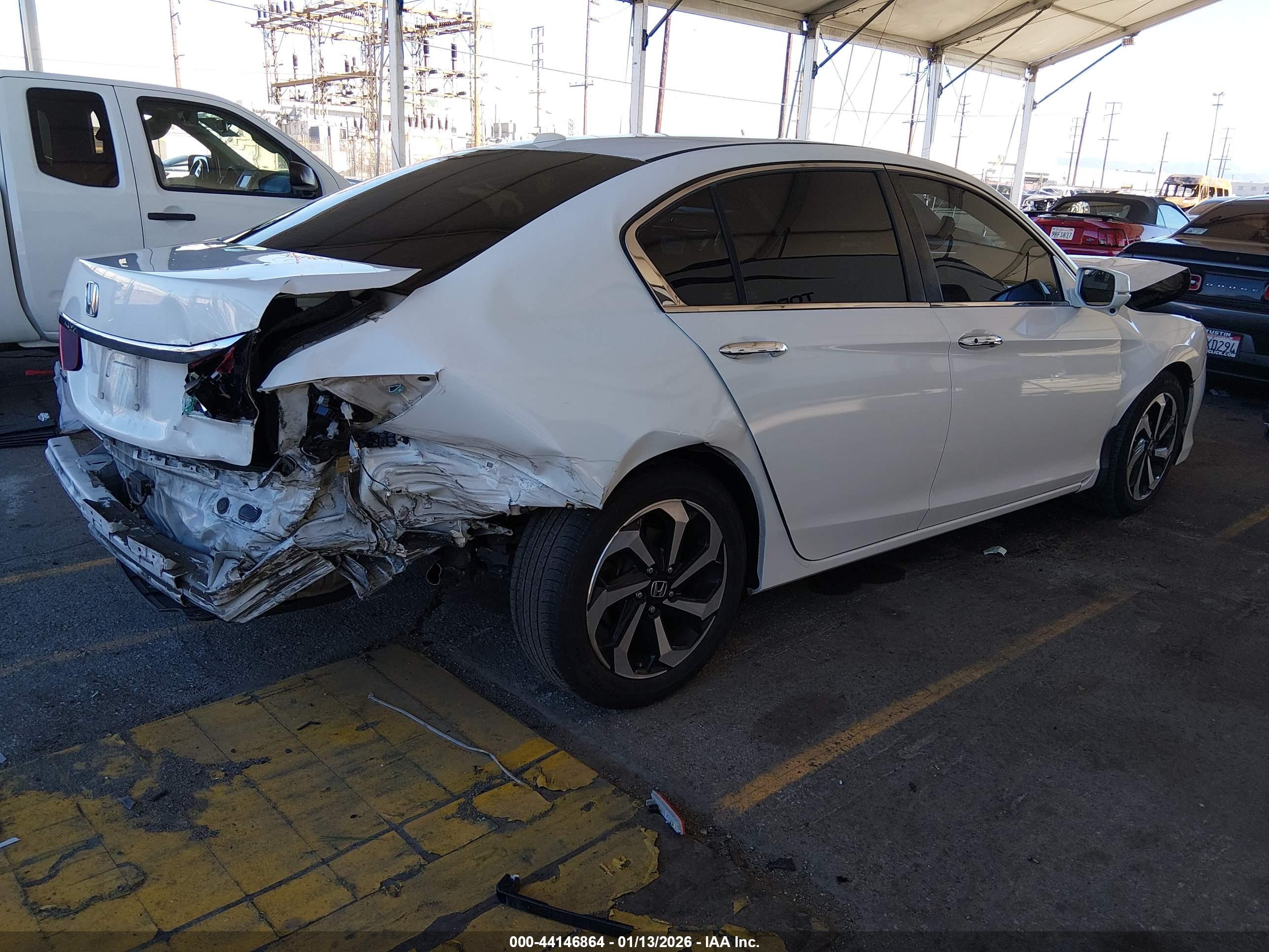 HONDA ACCORD image 4