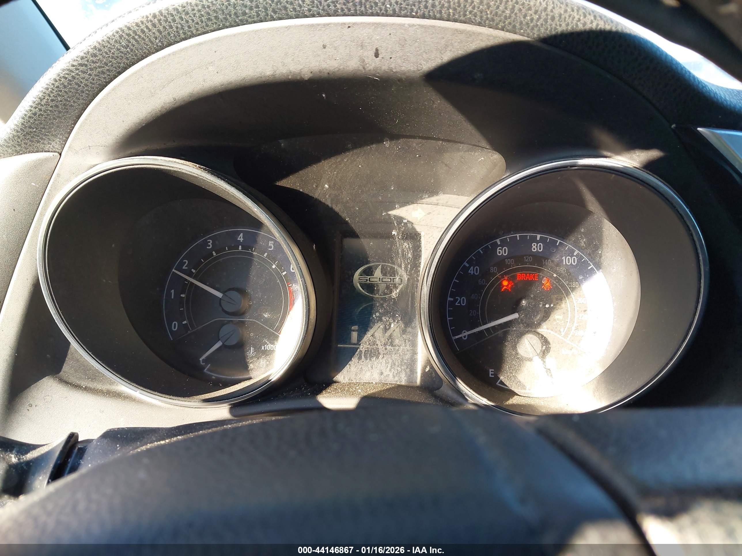 SCION IM image 7