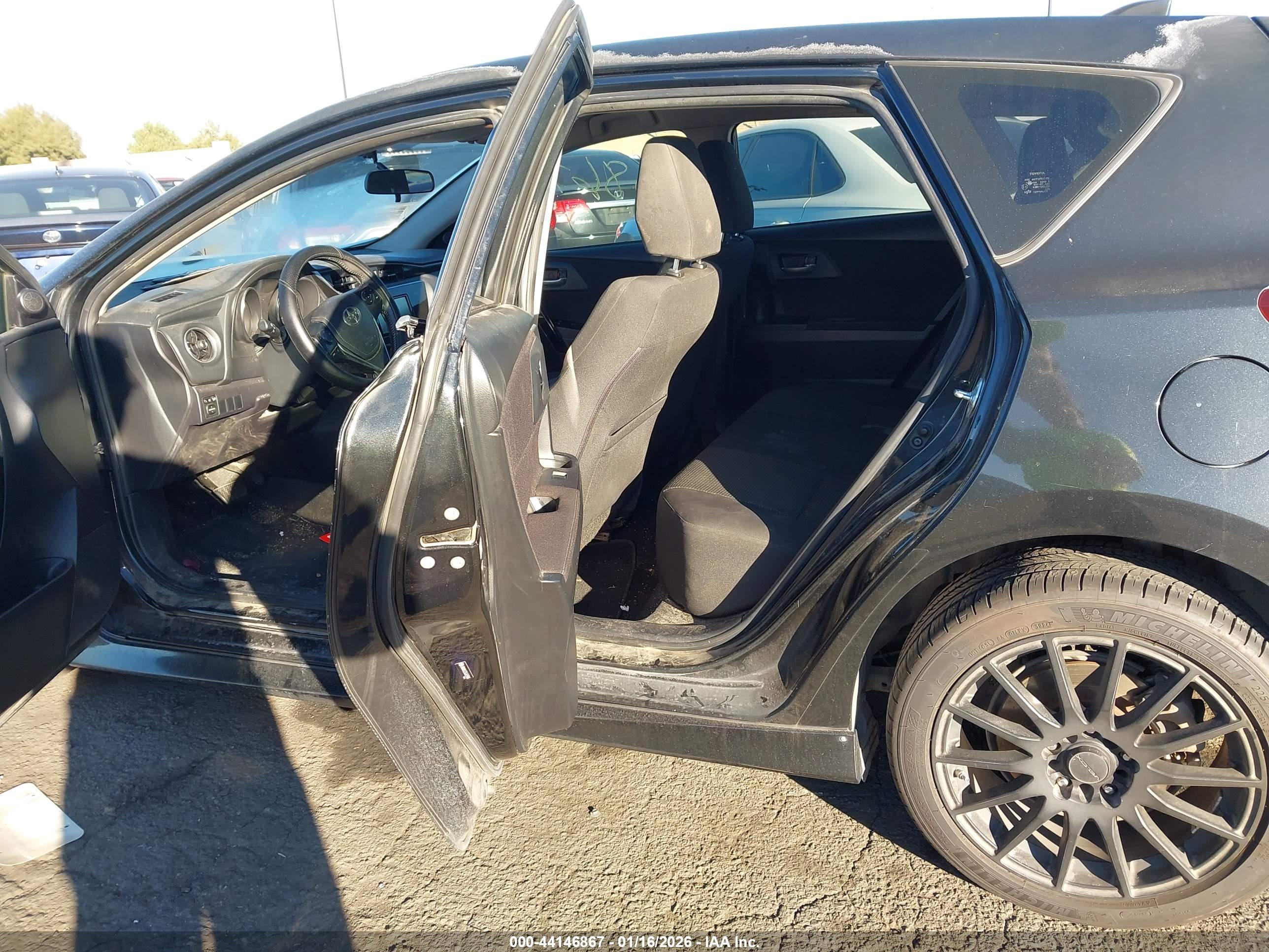 SCION IM image 8