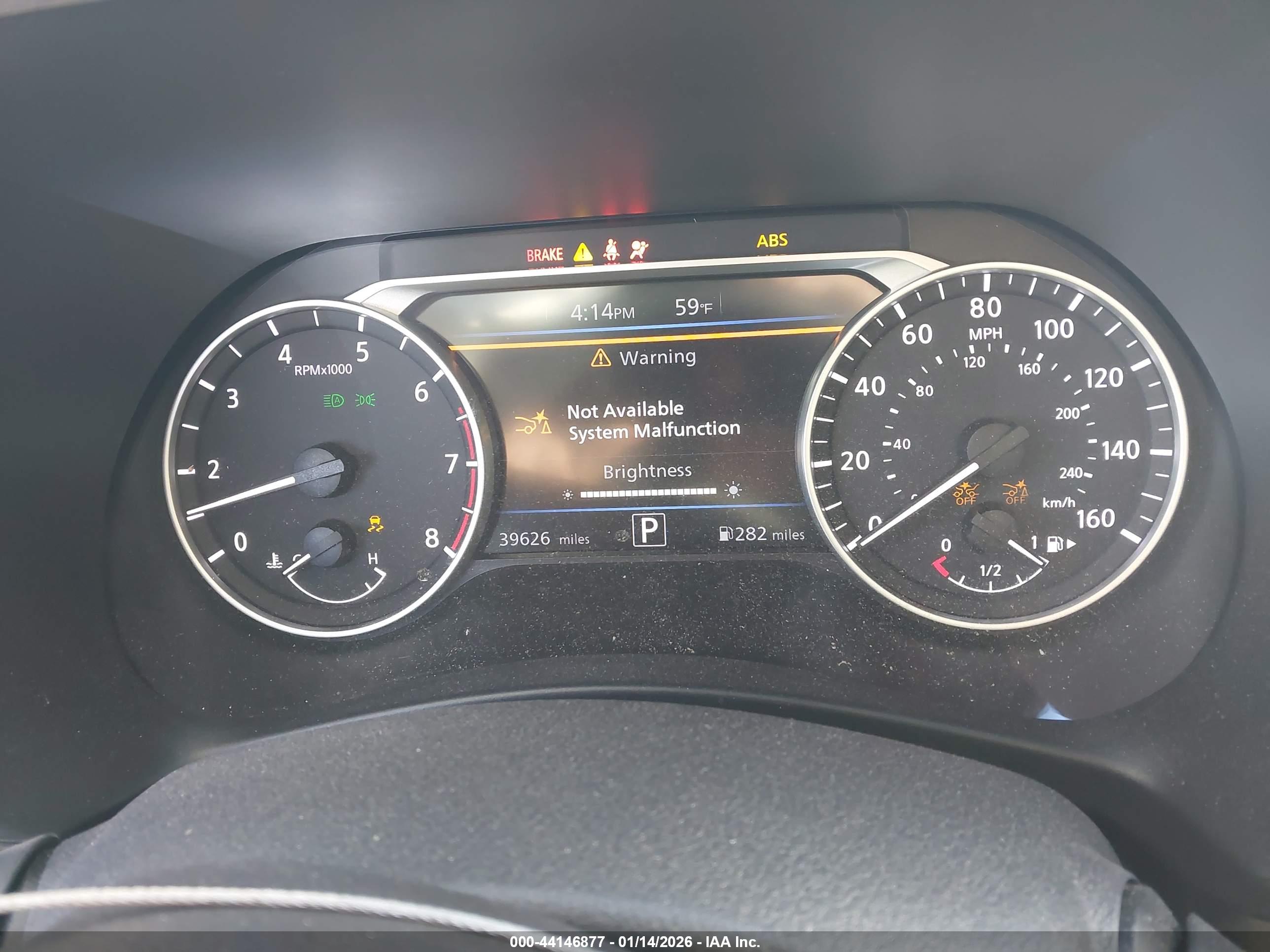 NISSAN SENTRA image 7