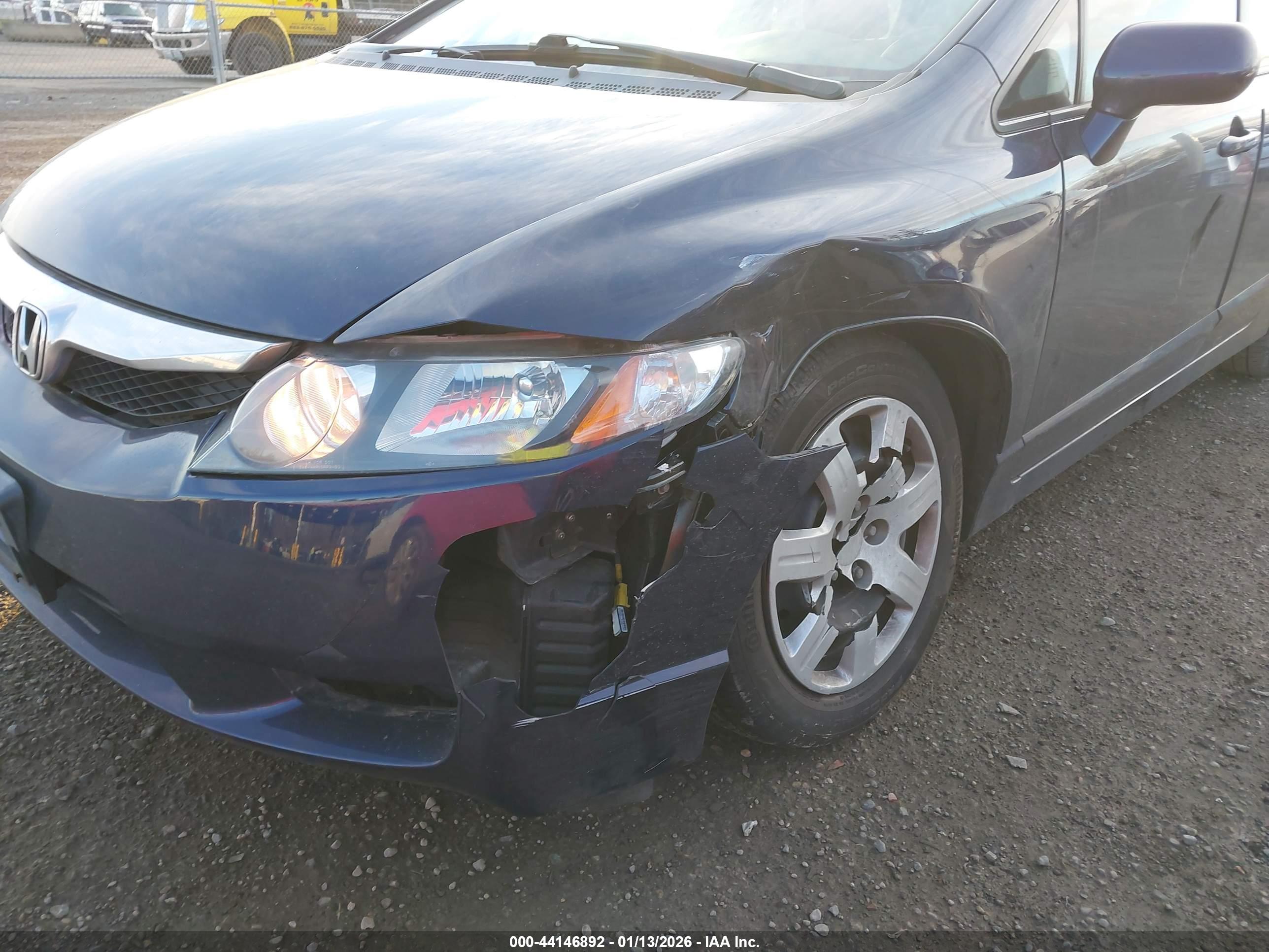 HONDA CIVIC image 6