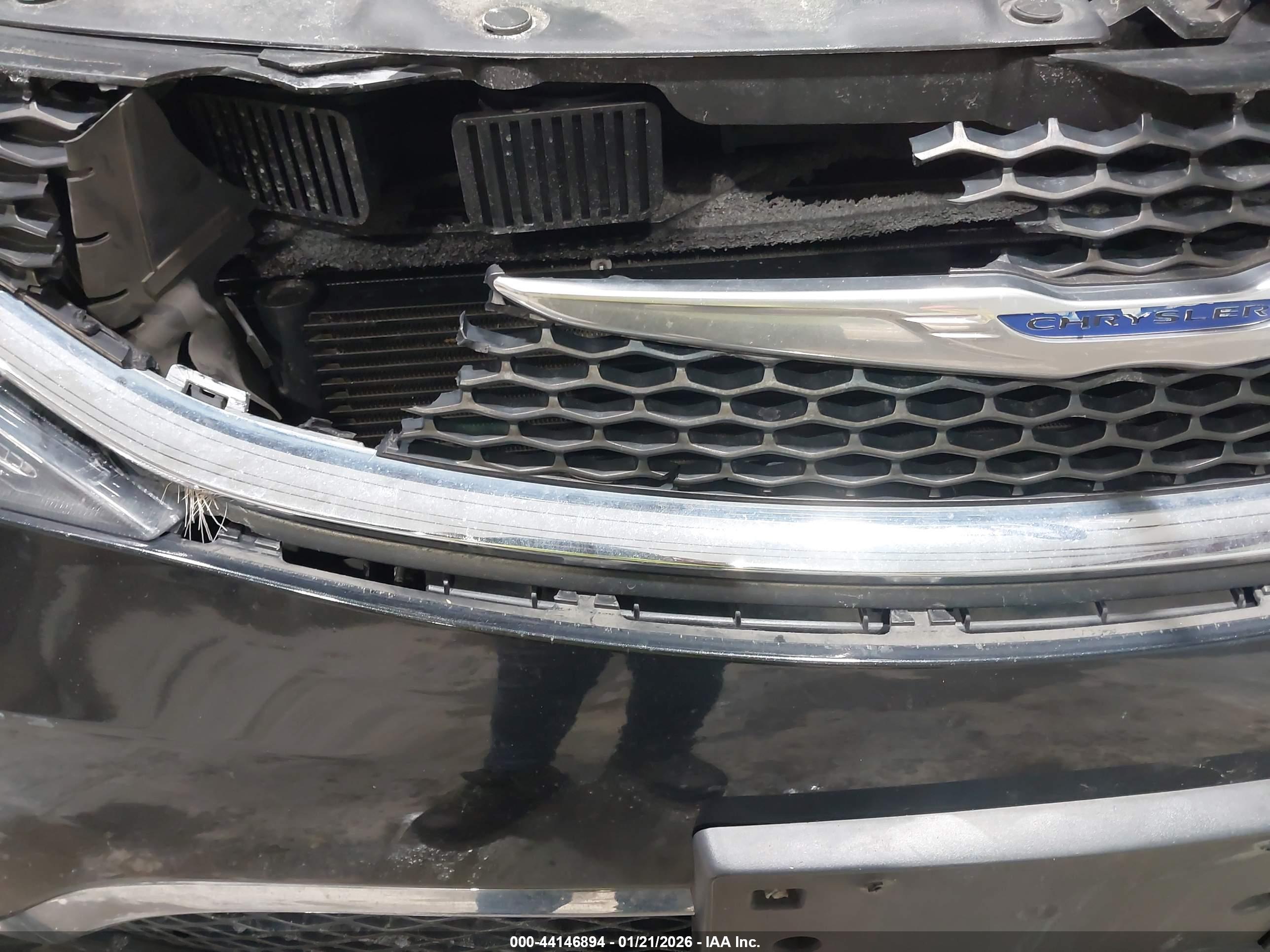 CHRYSLER PACIFICA image 6