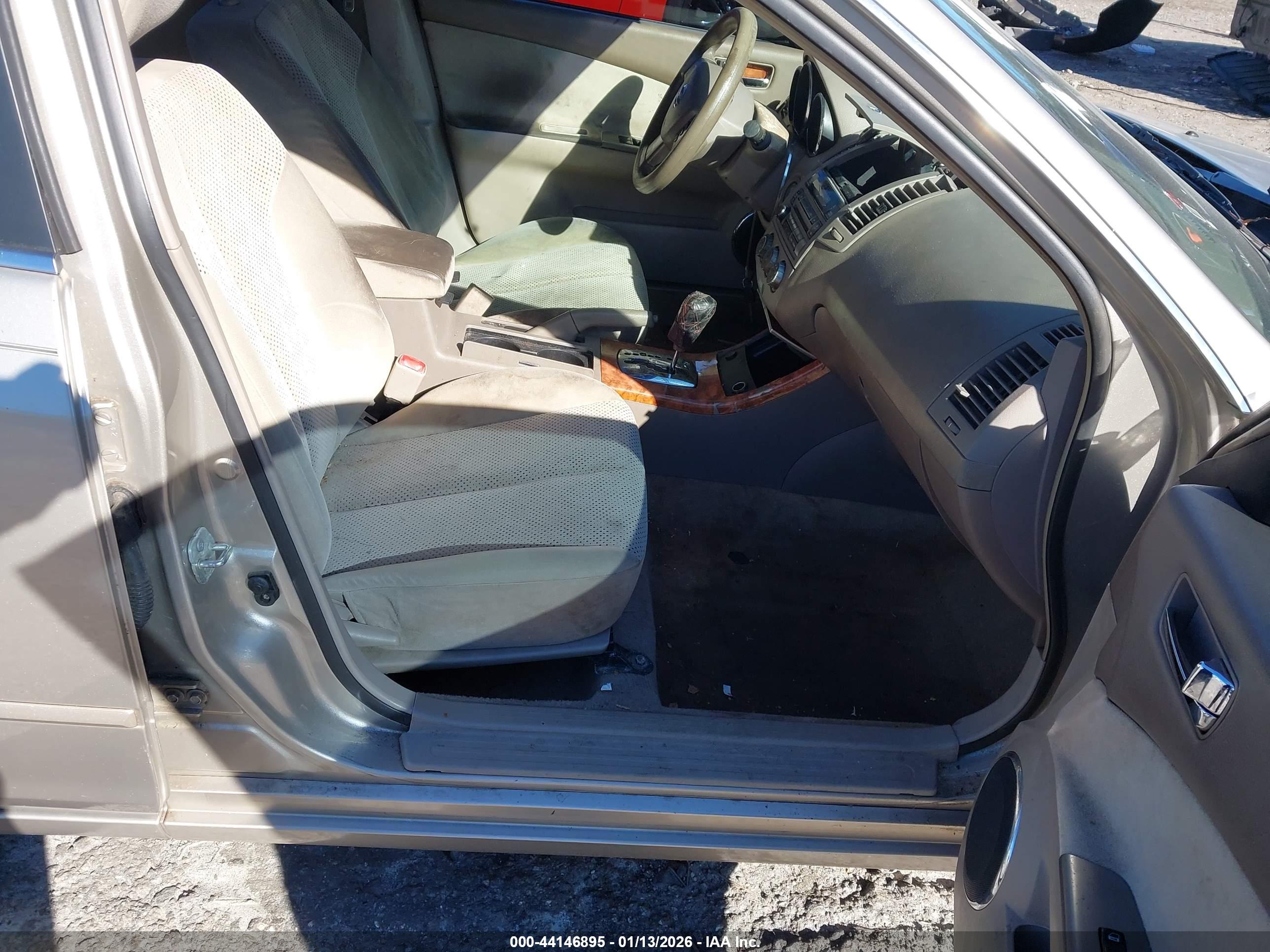 NISSAN ALTIMA image 5
