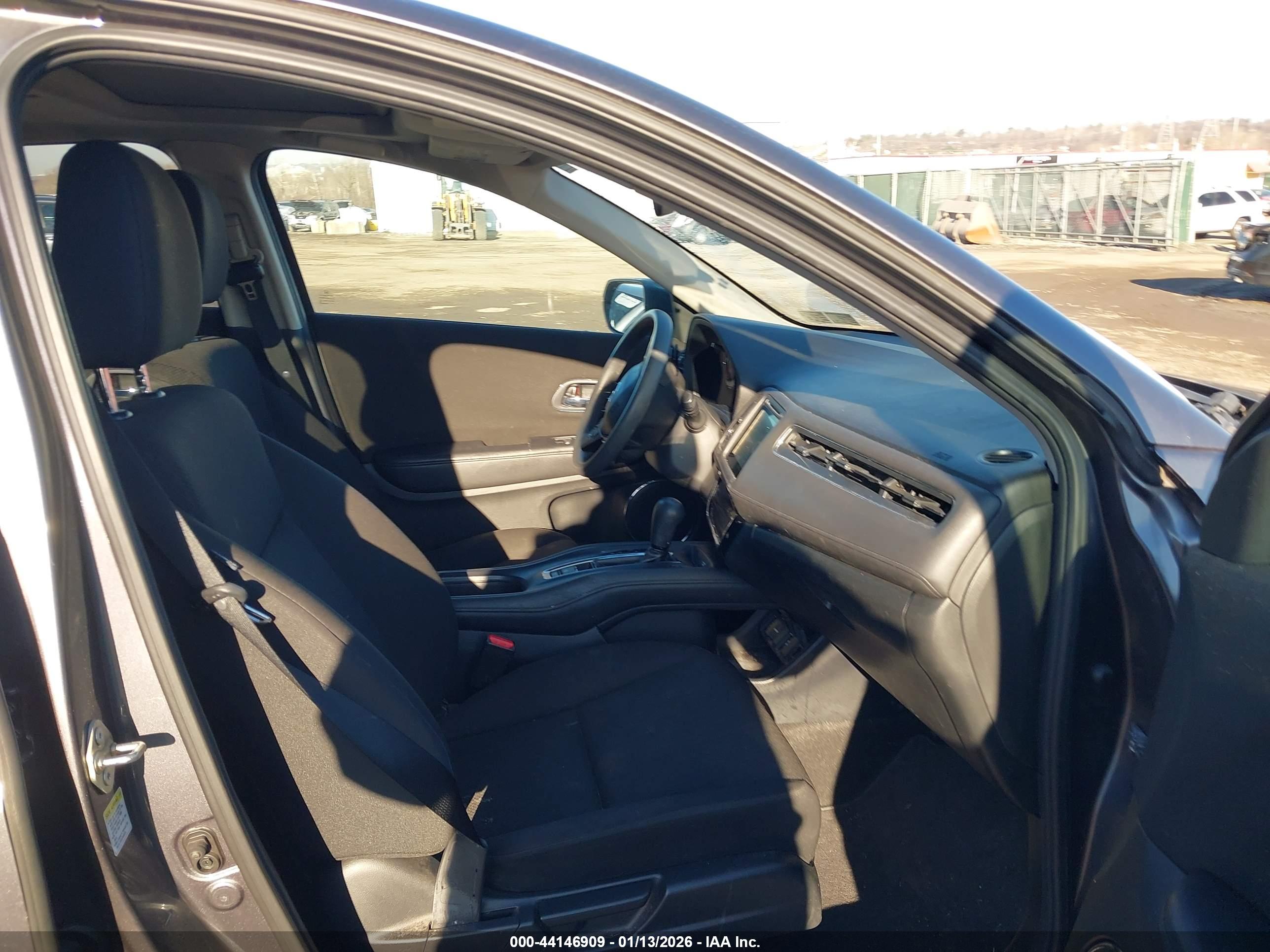 HONDA HR-V image 5