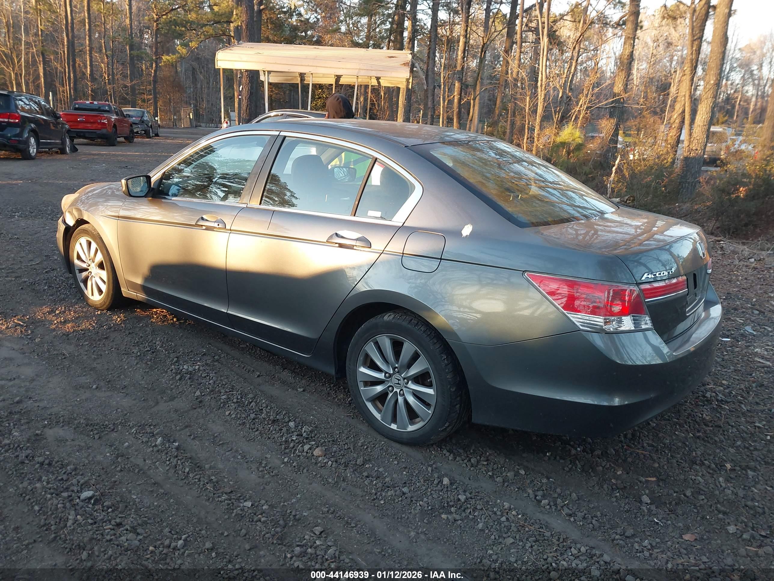 HONDA ACCORD image 3