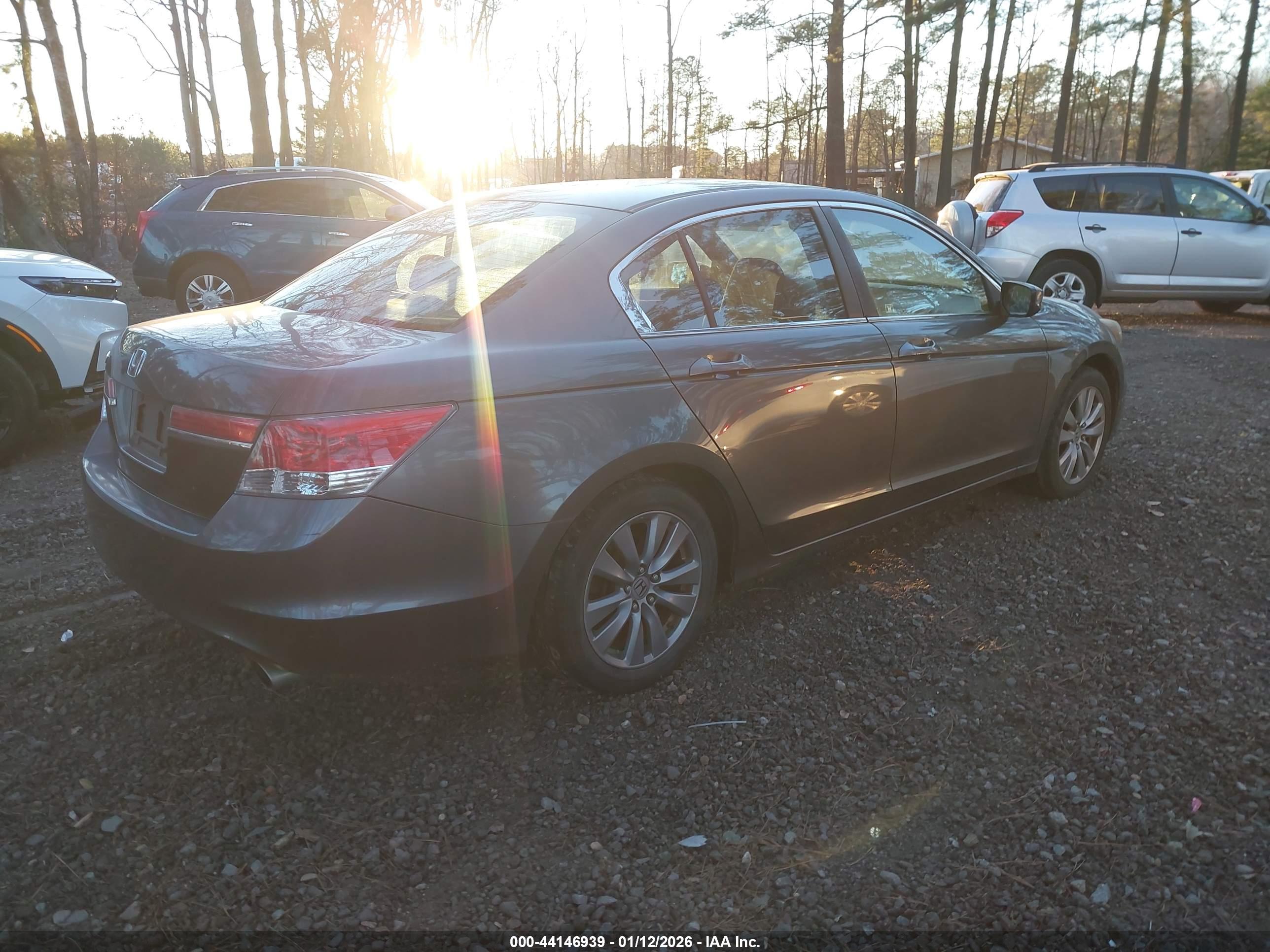 HONDA ACCORD image 4