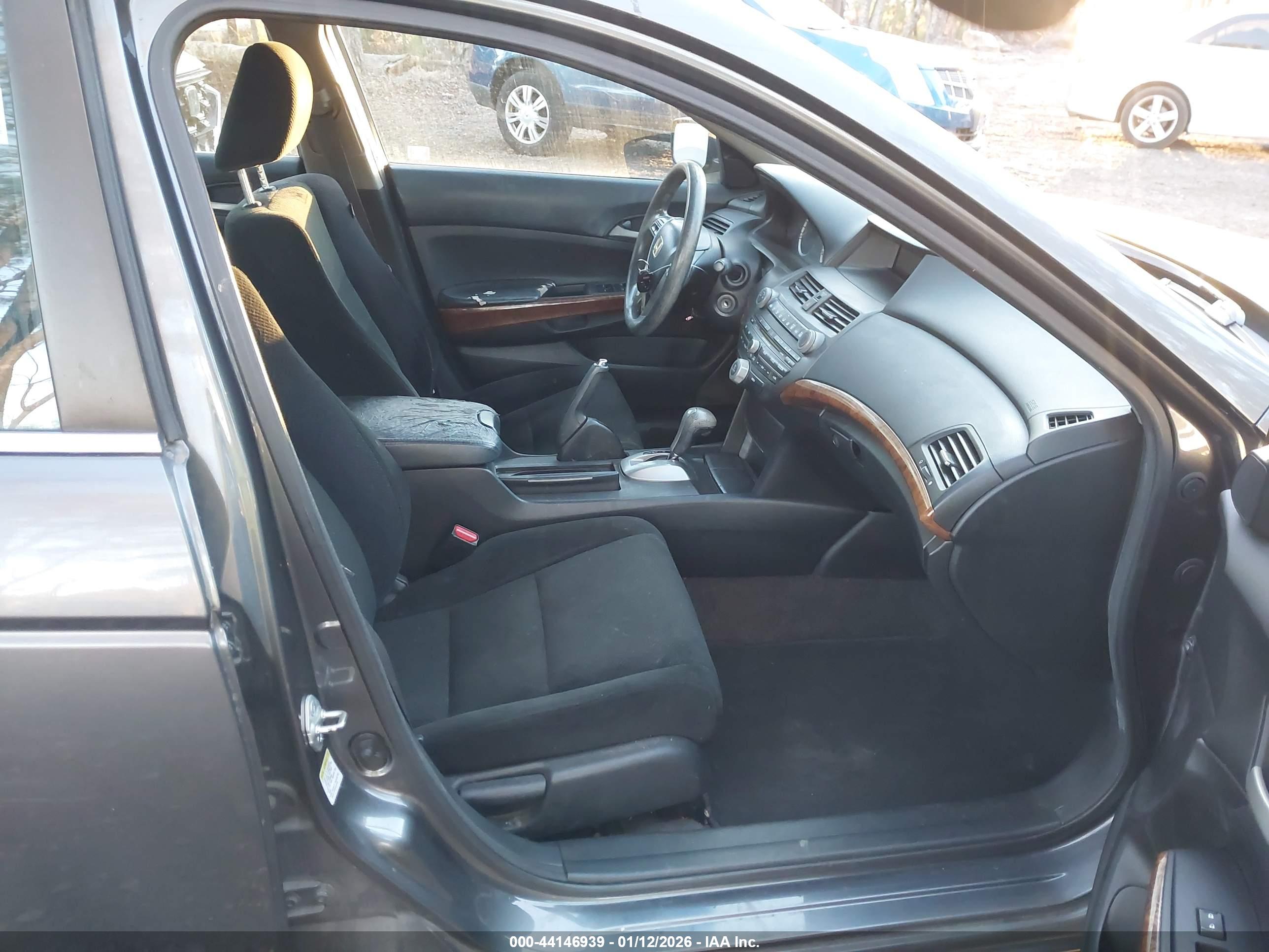 HONDA ACCORD image 5