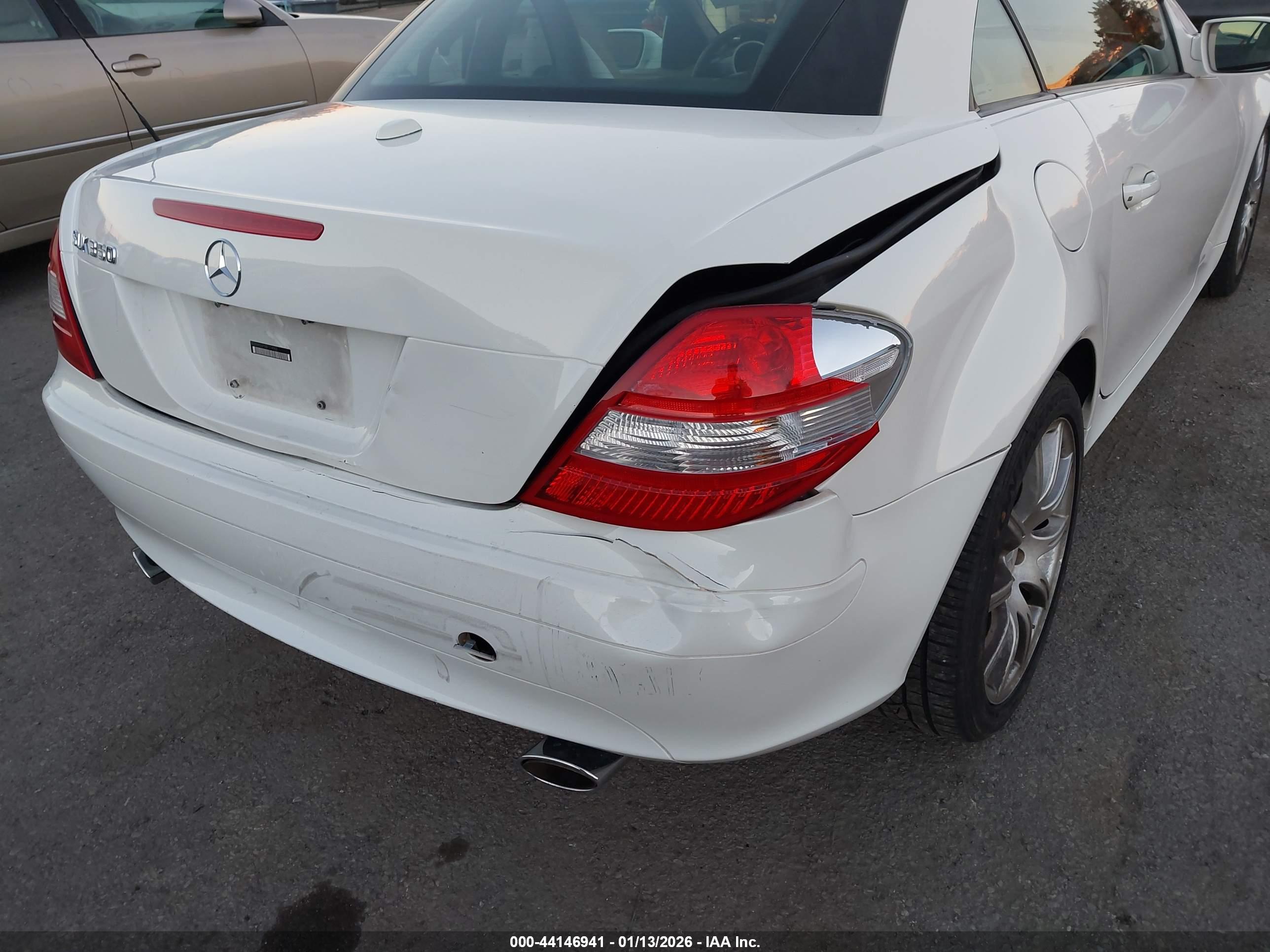MERCEDES-BENZ SLK image 6