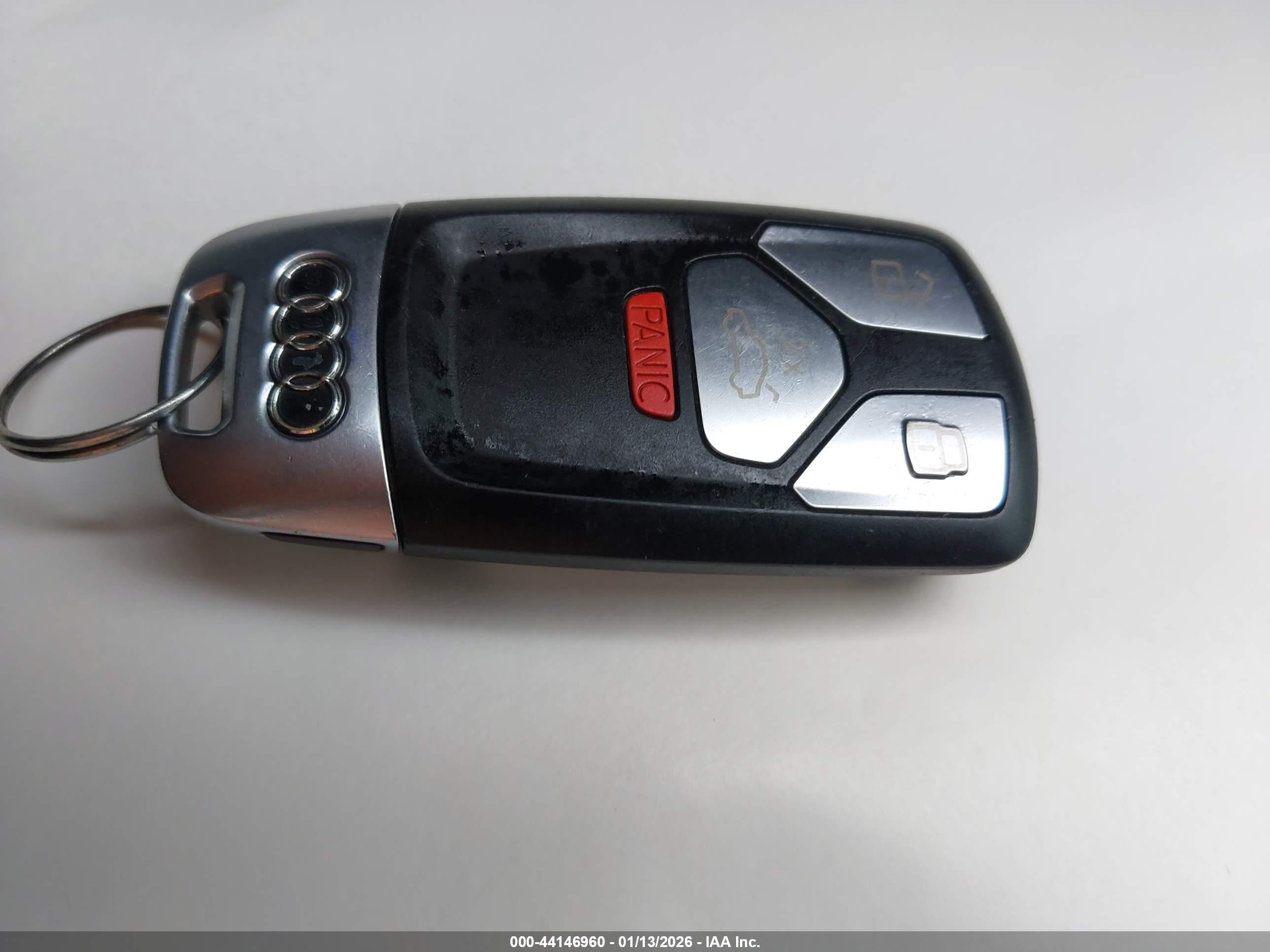 AUDI Q7 image 11