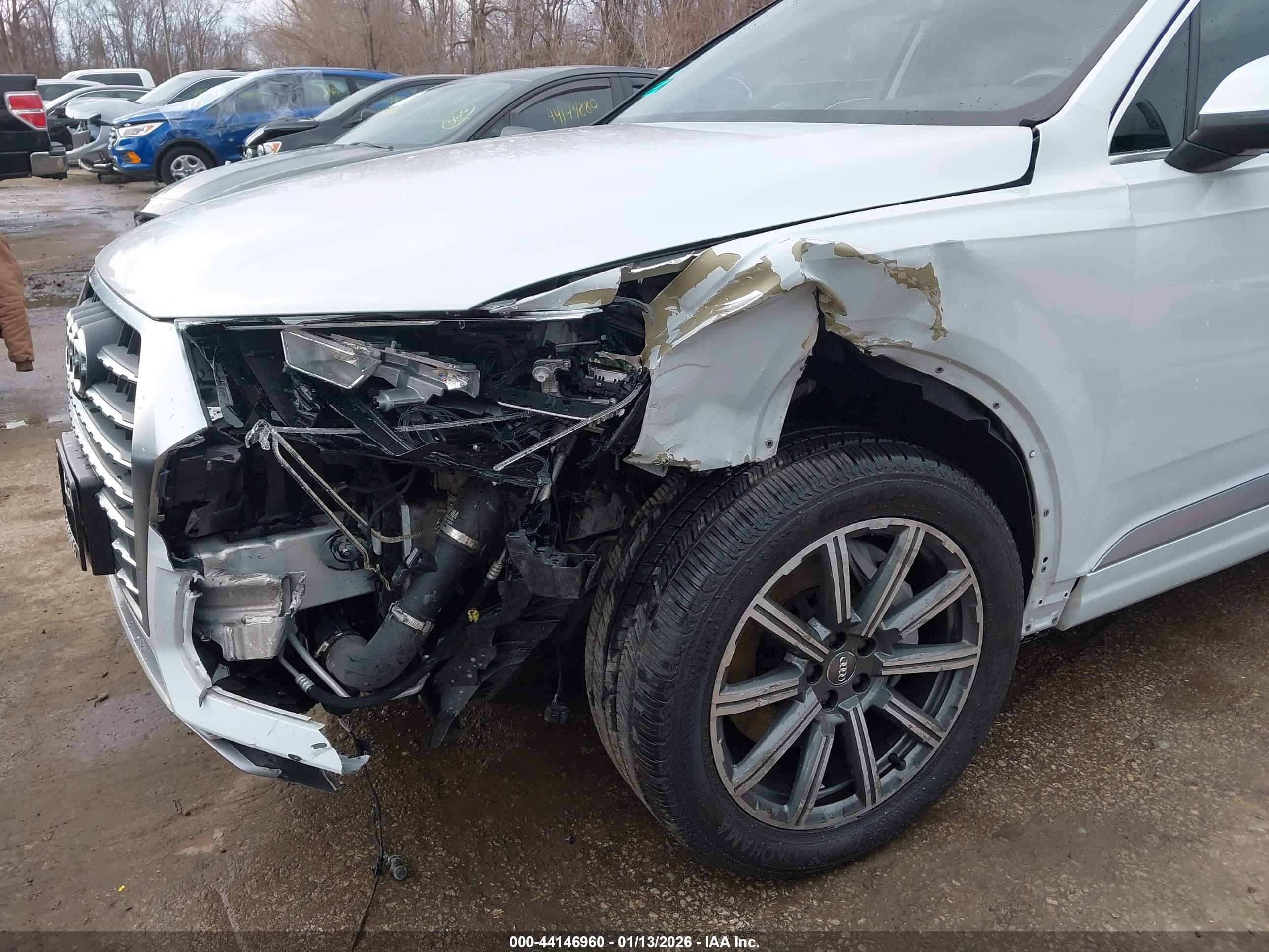 AUDI Q7 image 6