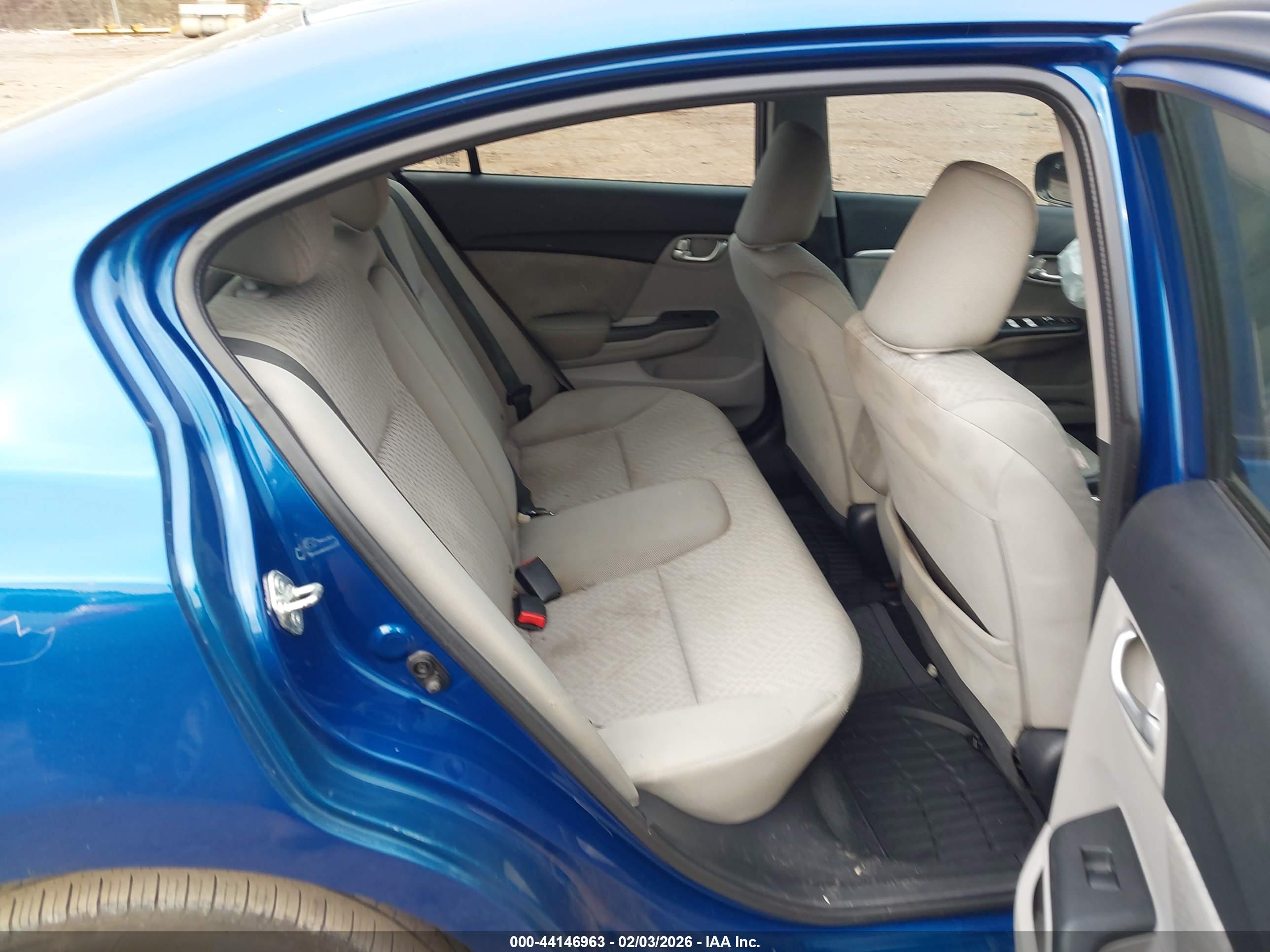 HONDA CIVIC image 8