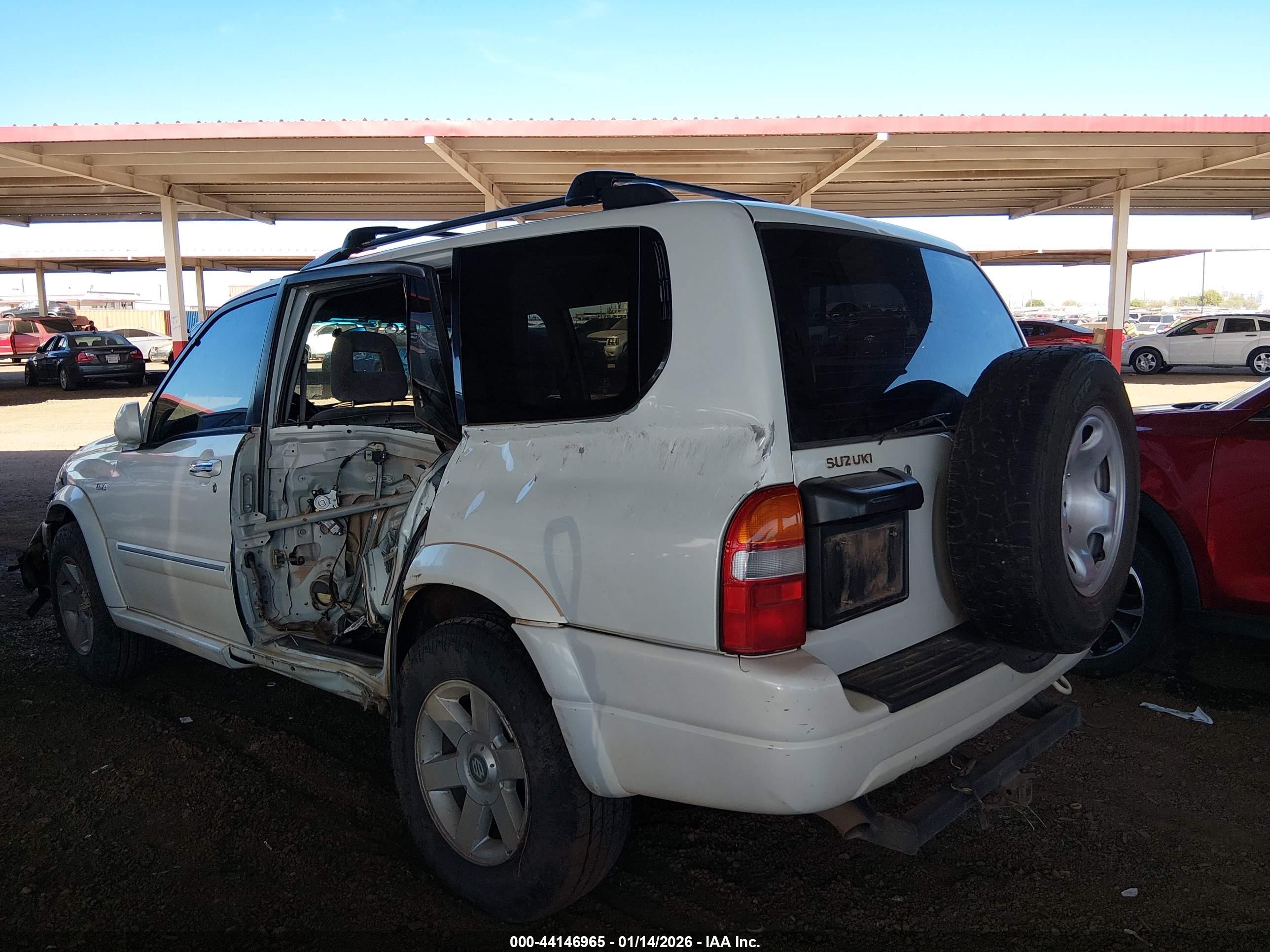 SUZUKI XL-7 image 6