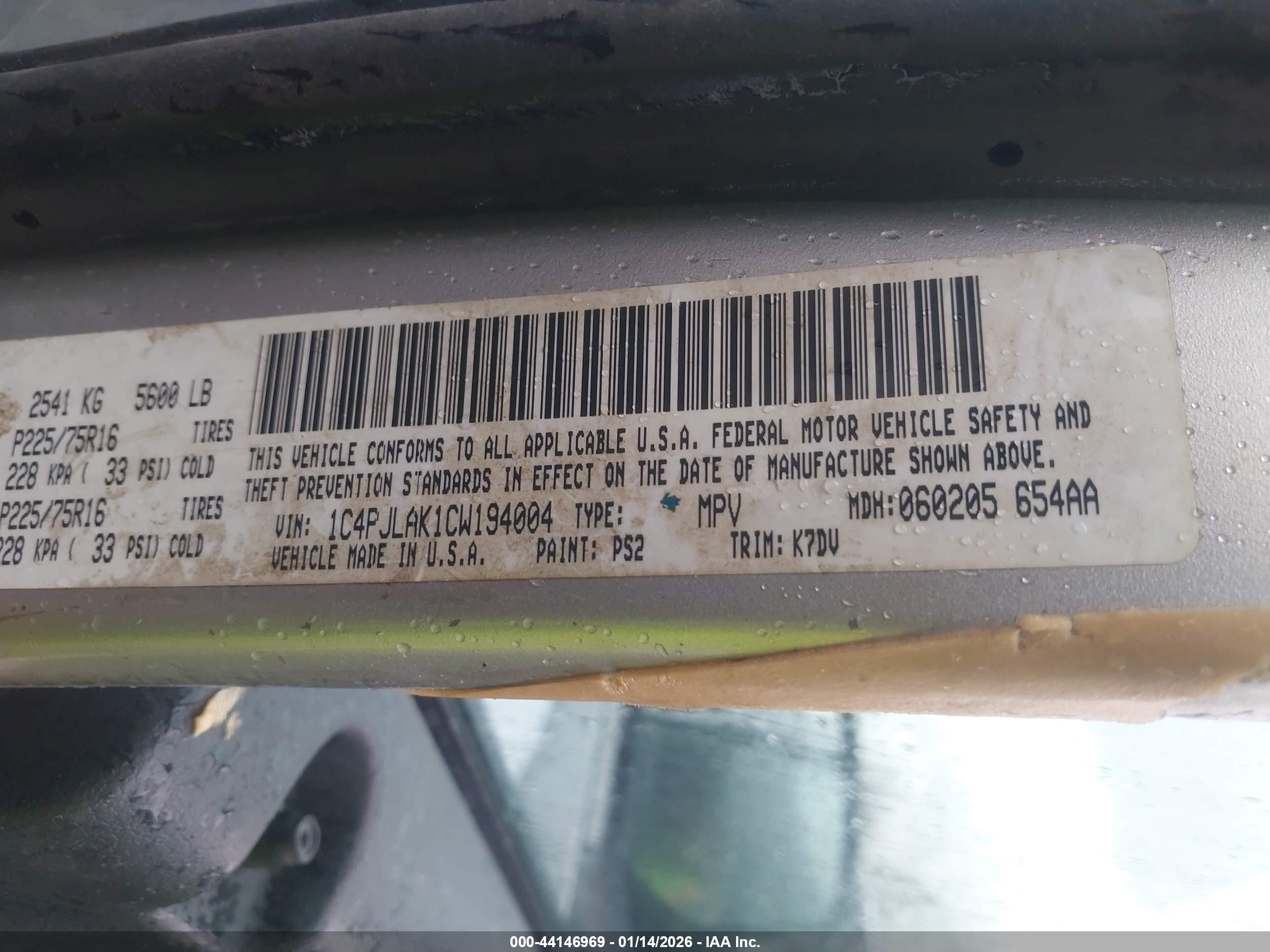 JEEP LIBERTY image 9