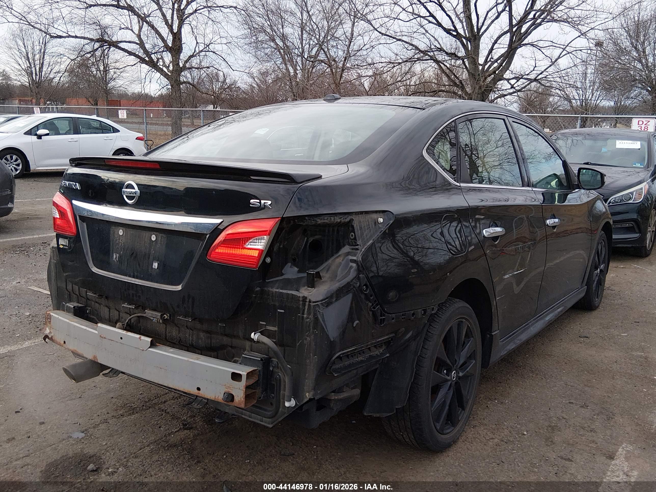 NISSAN SENTRA image 4
