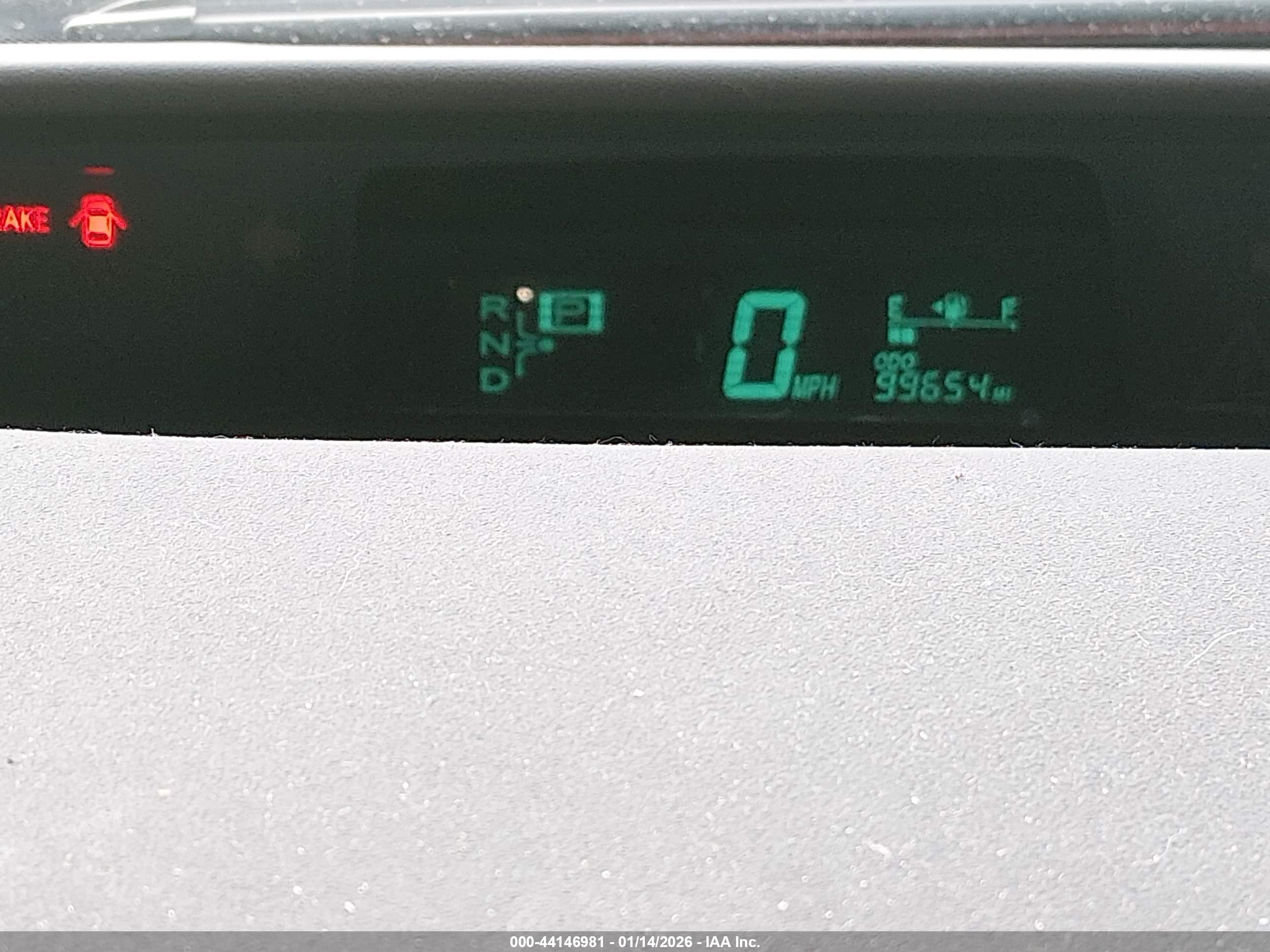 TOYOTA PRIUS image 7