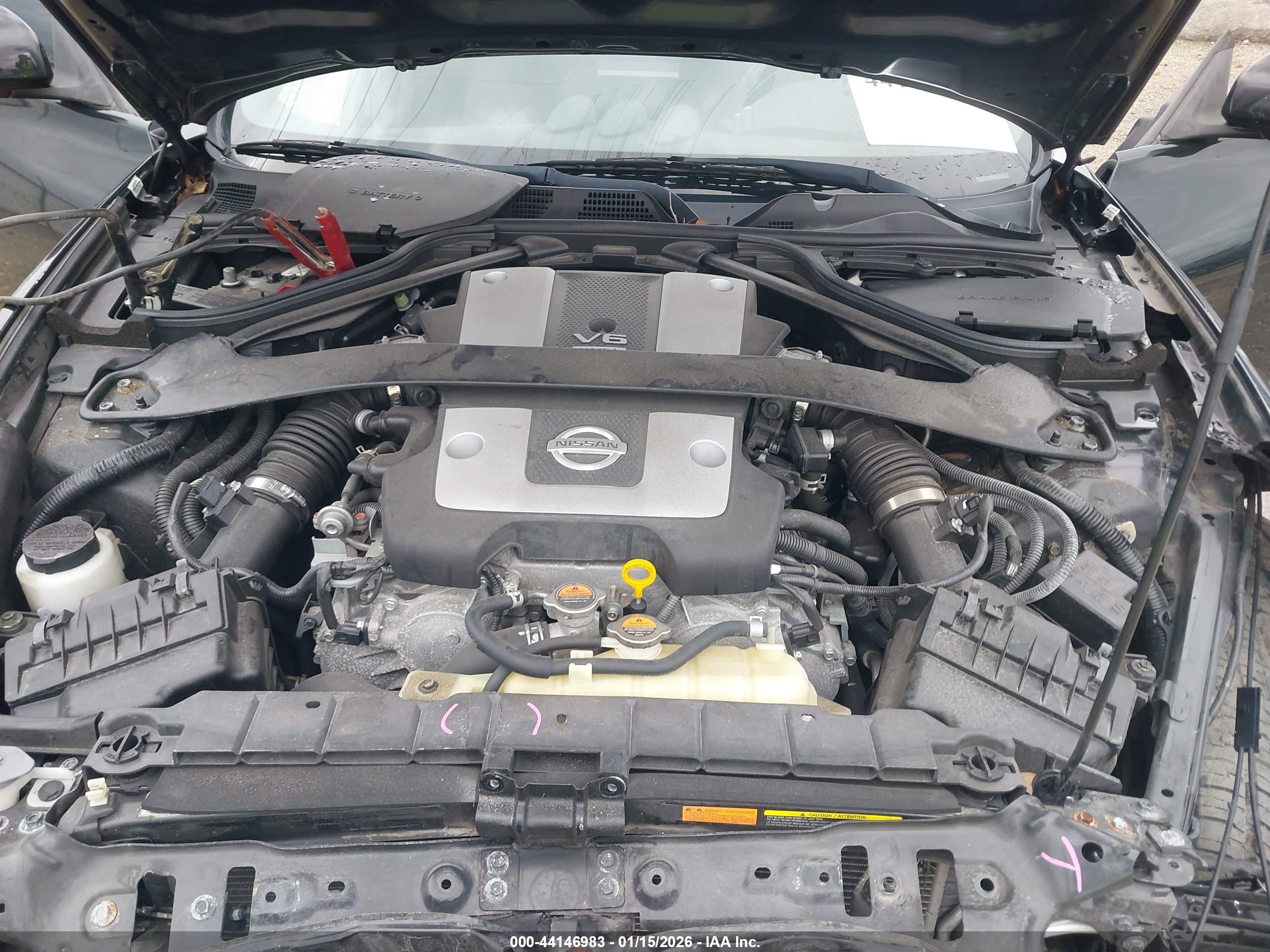 NISSAN 370Z image 10