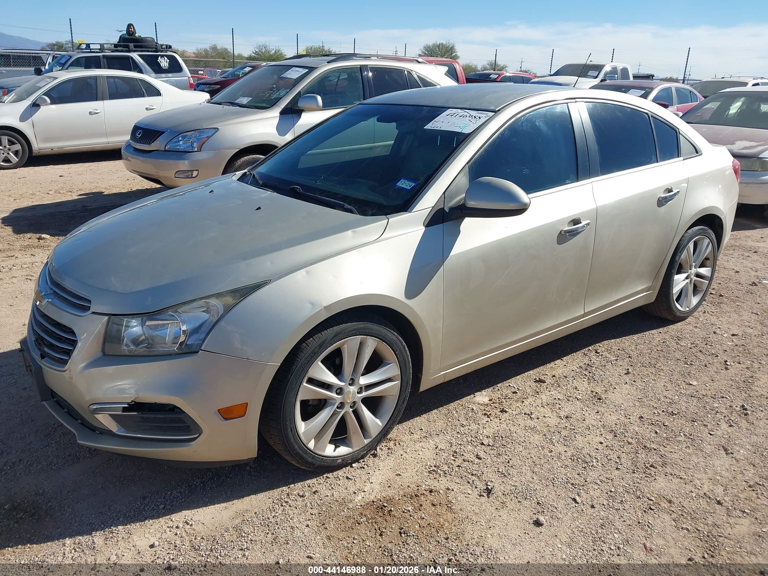CHEVROLET CRUZE image 2