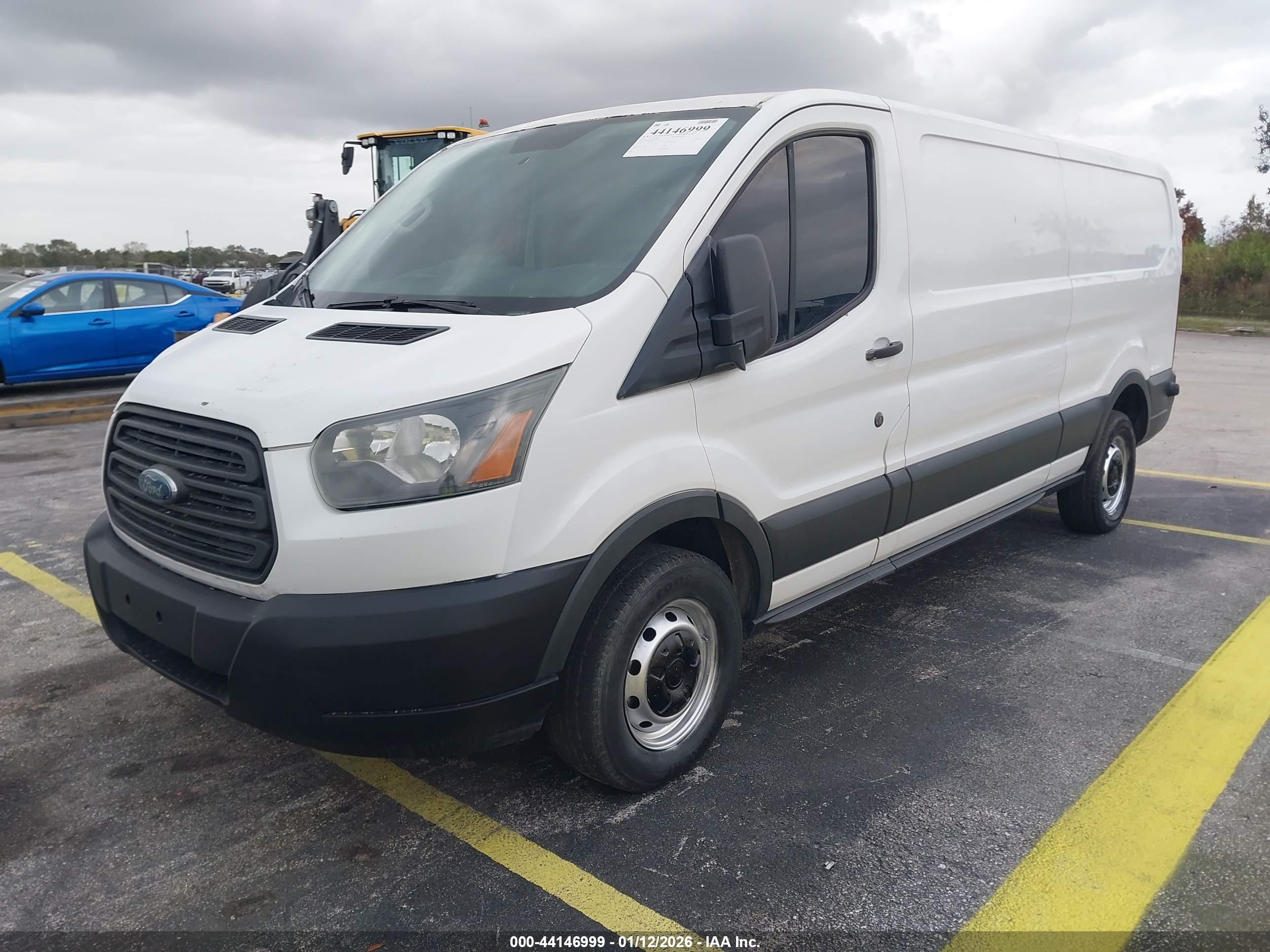FORD TRANSIT-250 image 2