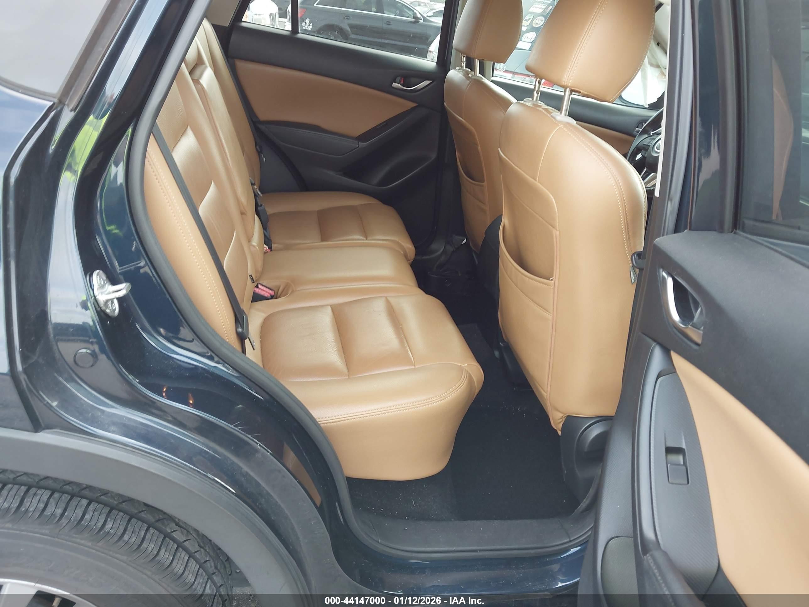 MAZDA CX-5 image 8