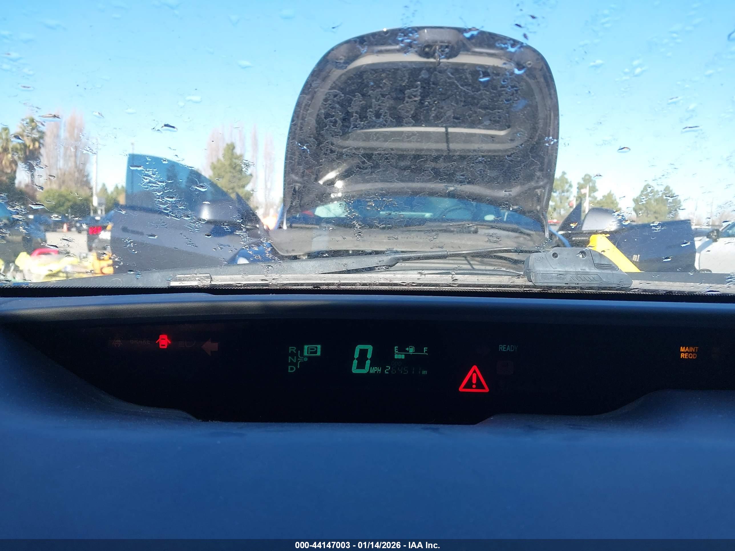 TOYOTA PRIUS image 7