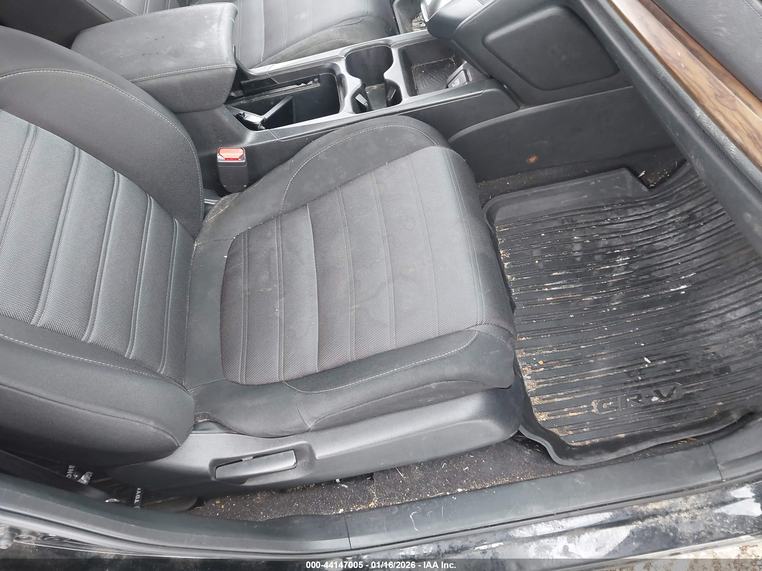 HONDA CR-V image 5