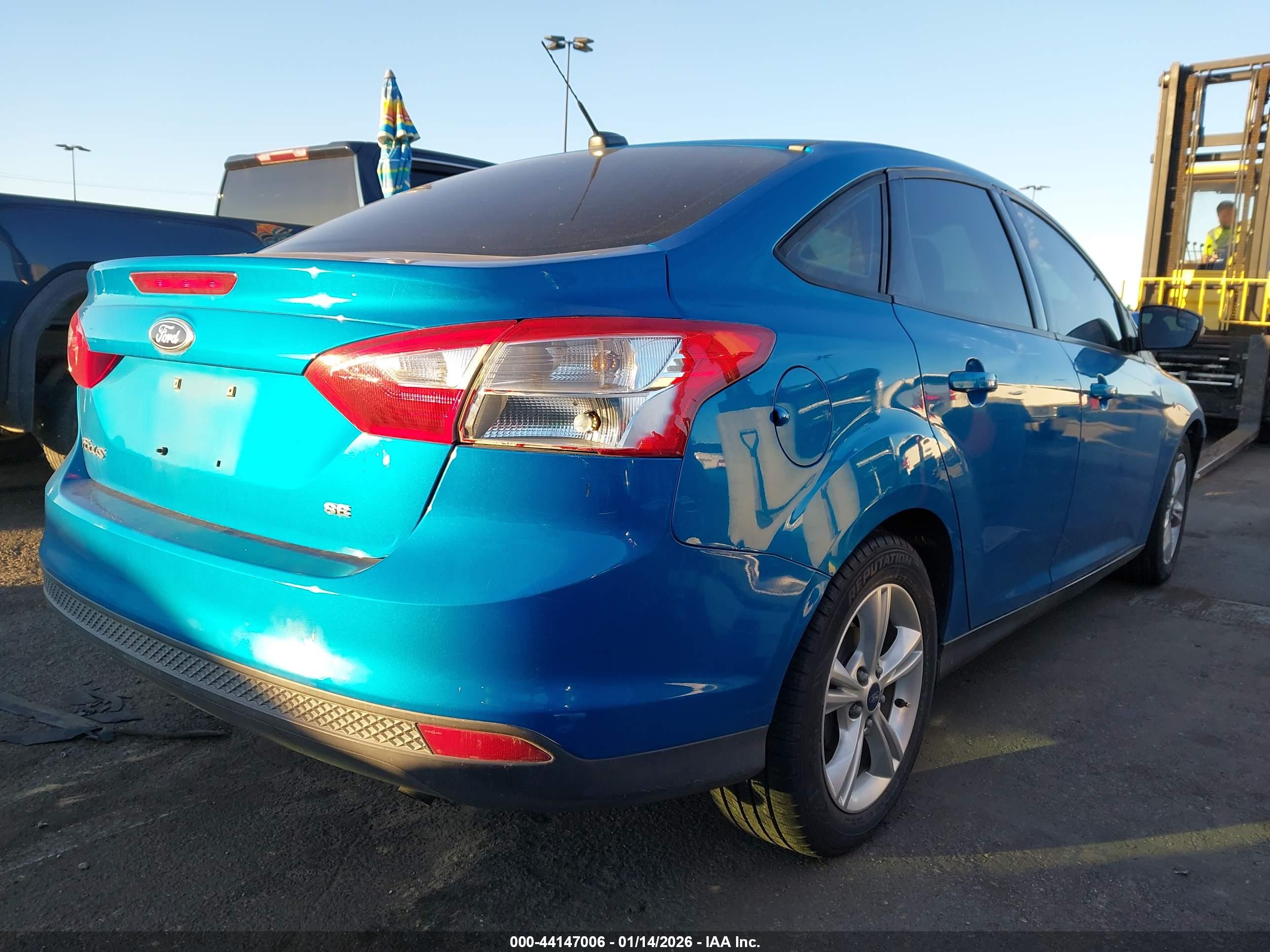 FORD FOCUS image 4