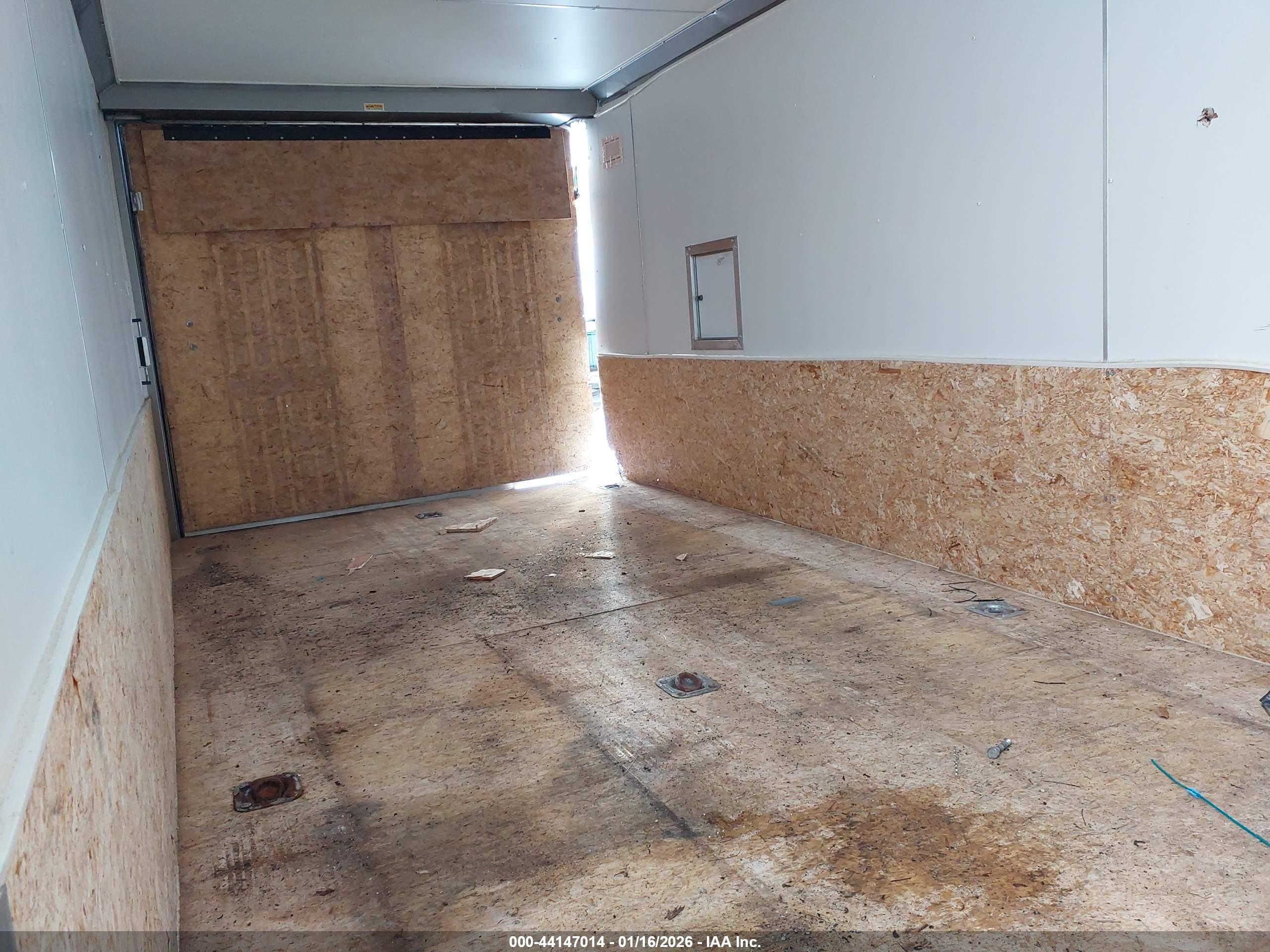 STEALTH 24' image 5