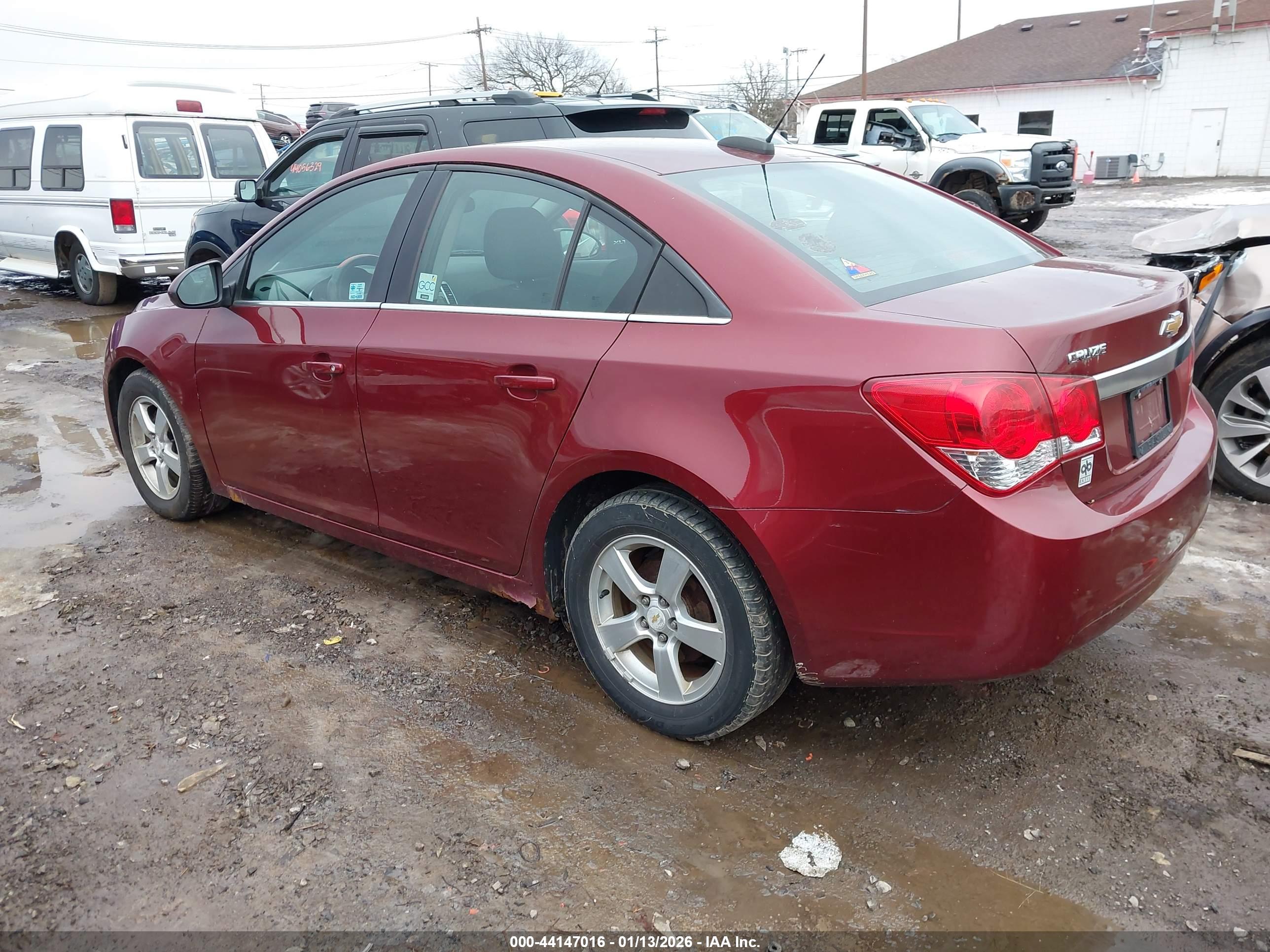 CHEVROLET CRUZE image 3