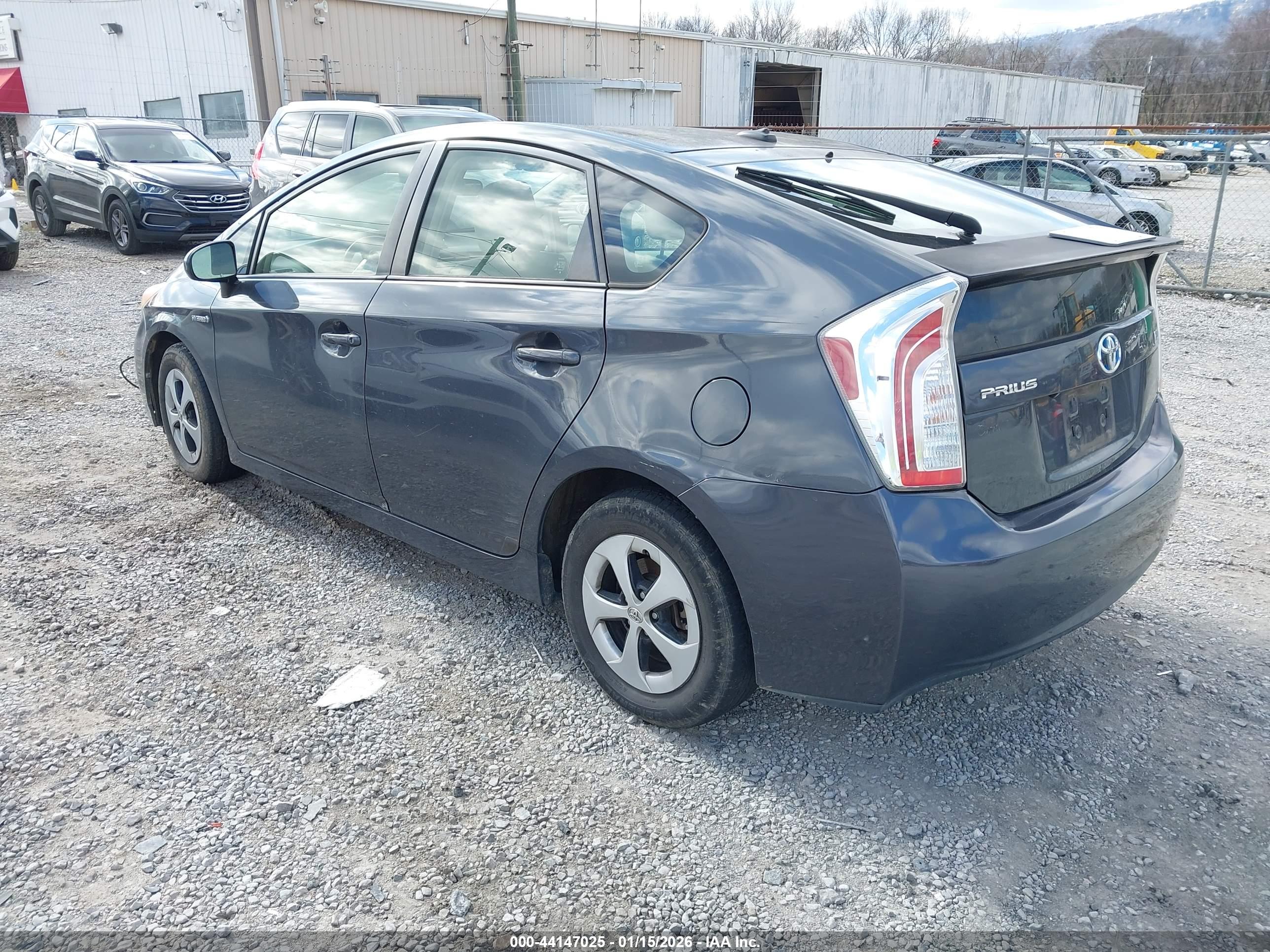 TOYOTA PRIUS image 3