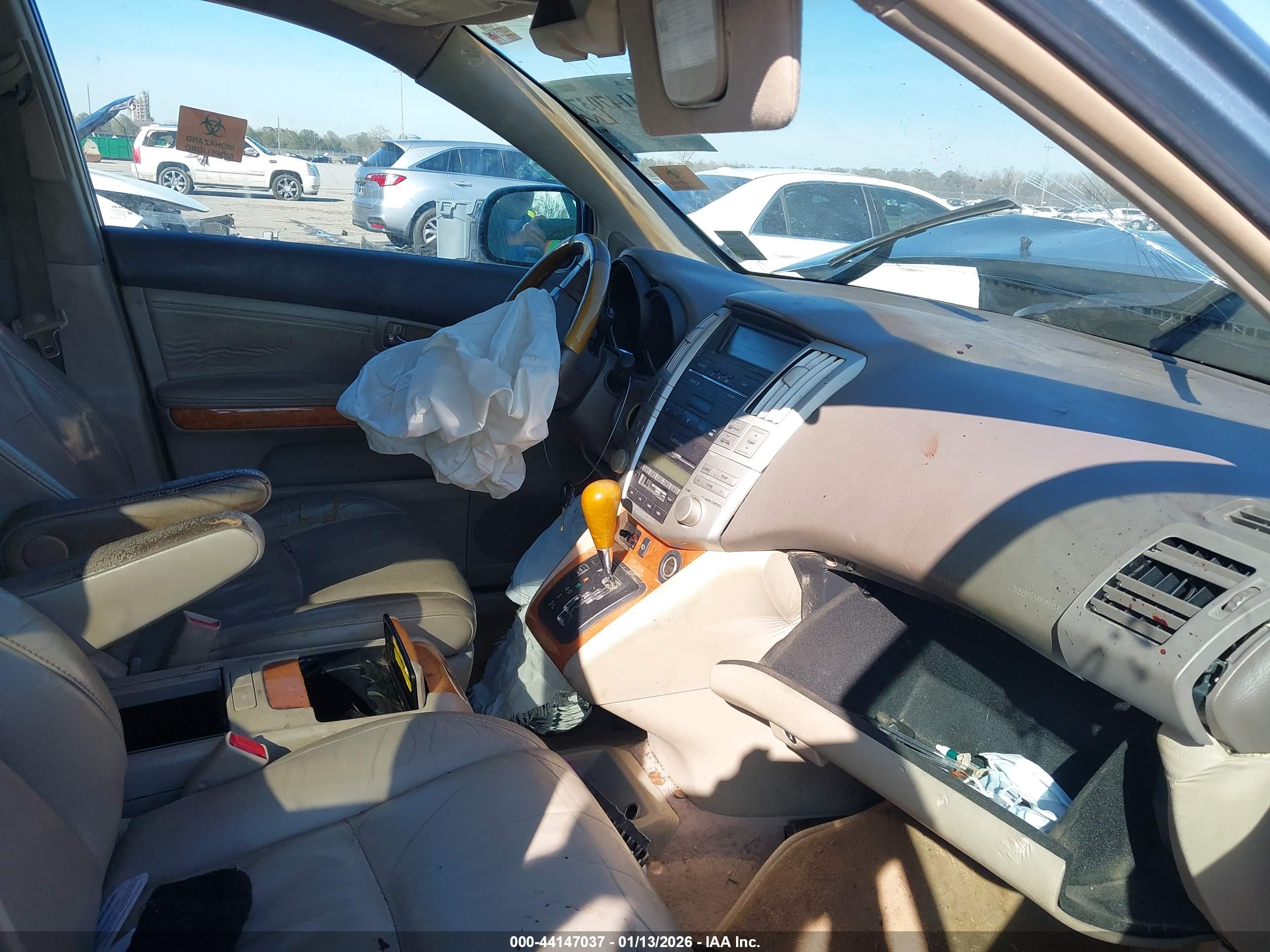 LEXUS RX image 5
