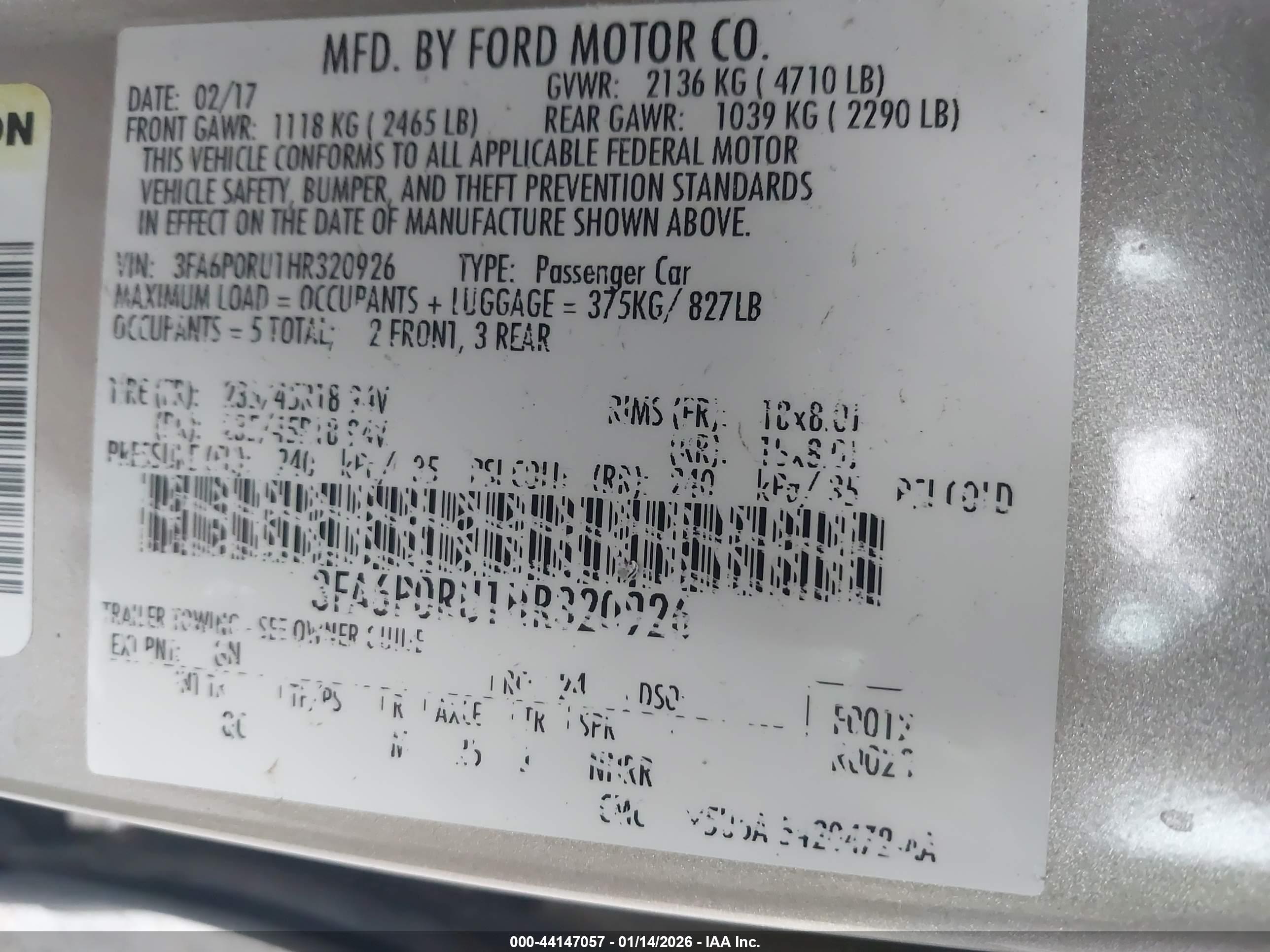 FORD FUSION image 9