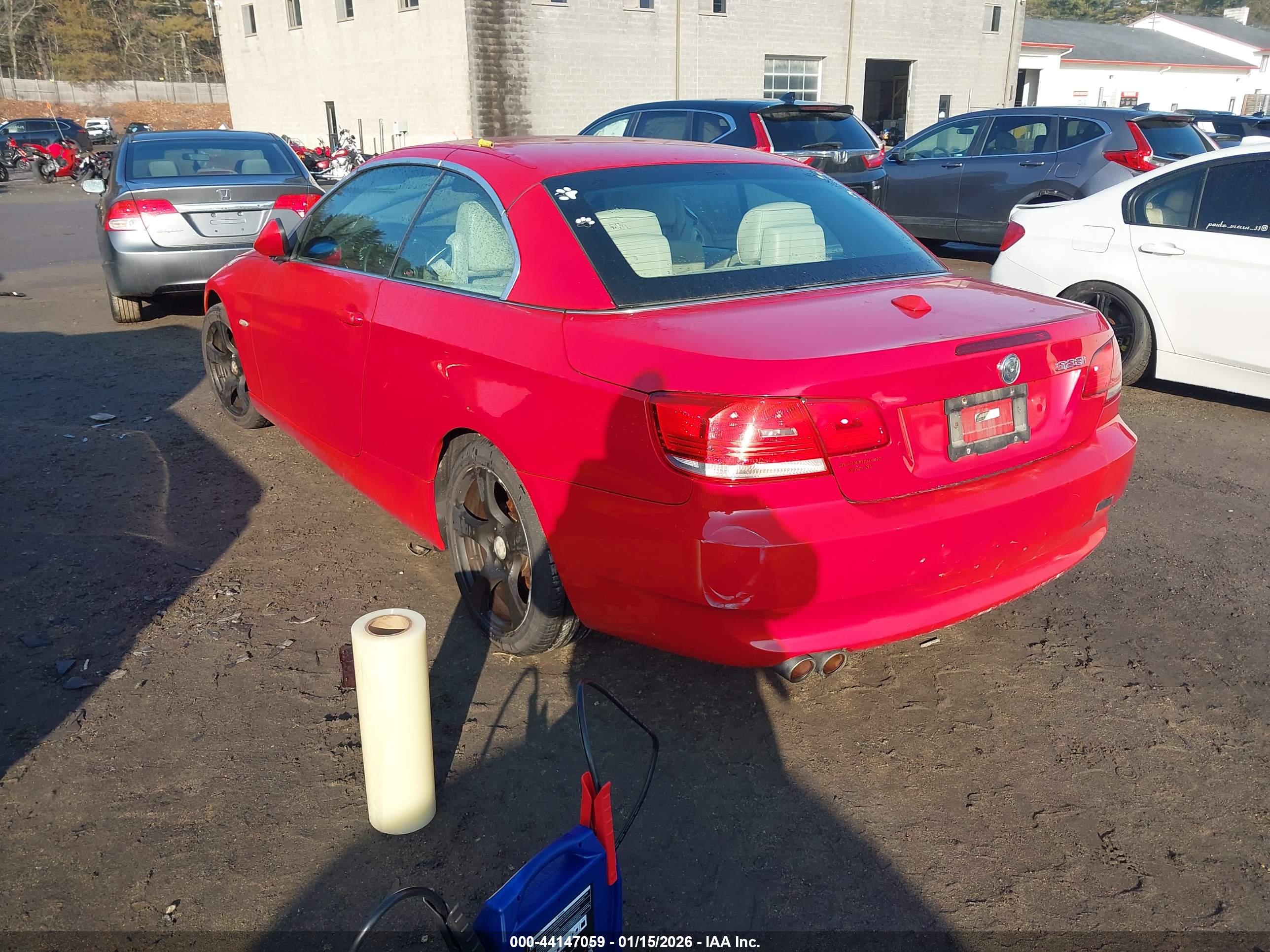 BMW 328I image 3