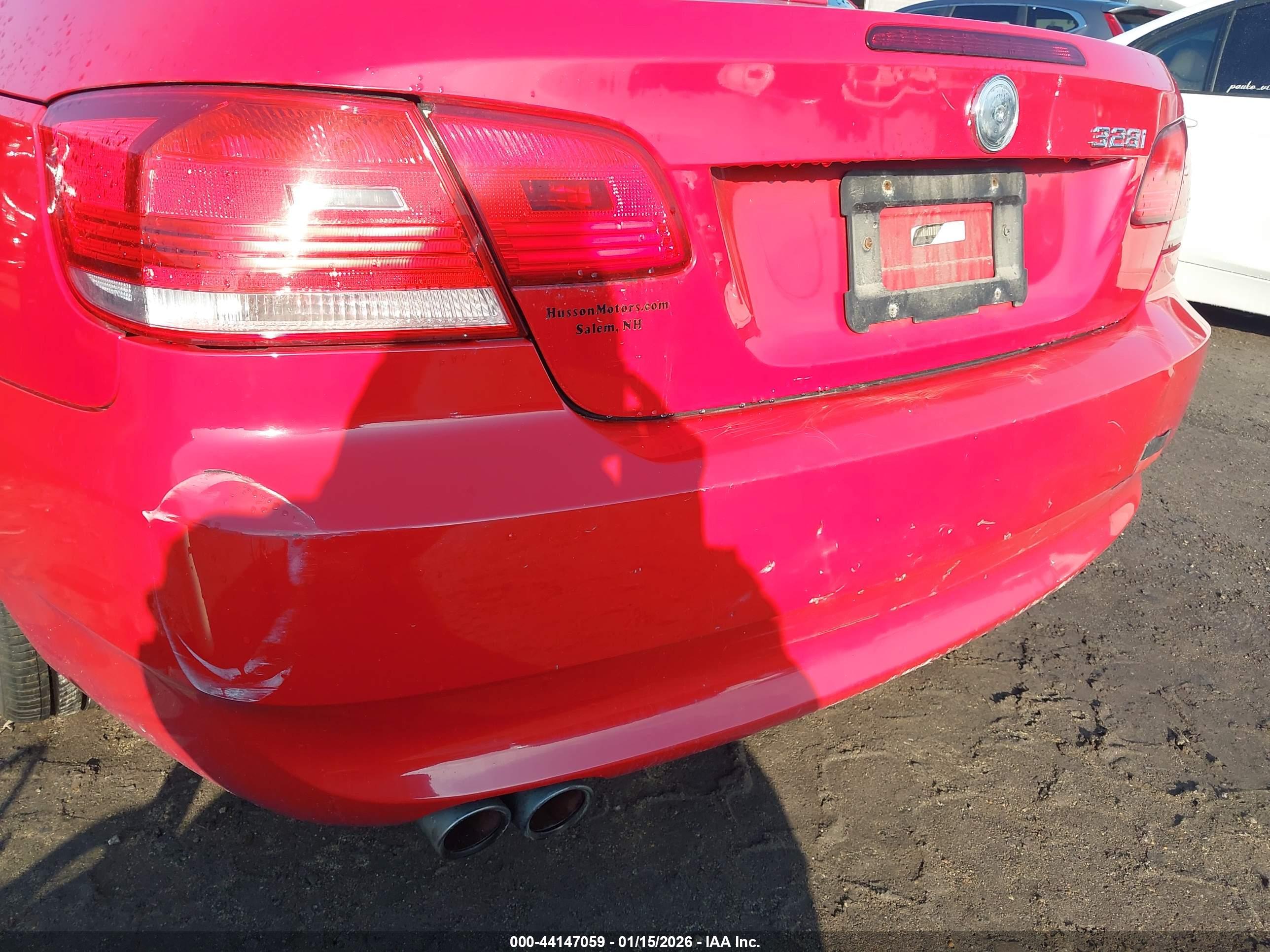 BMW 328I image 6