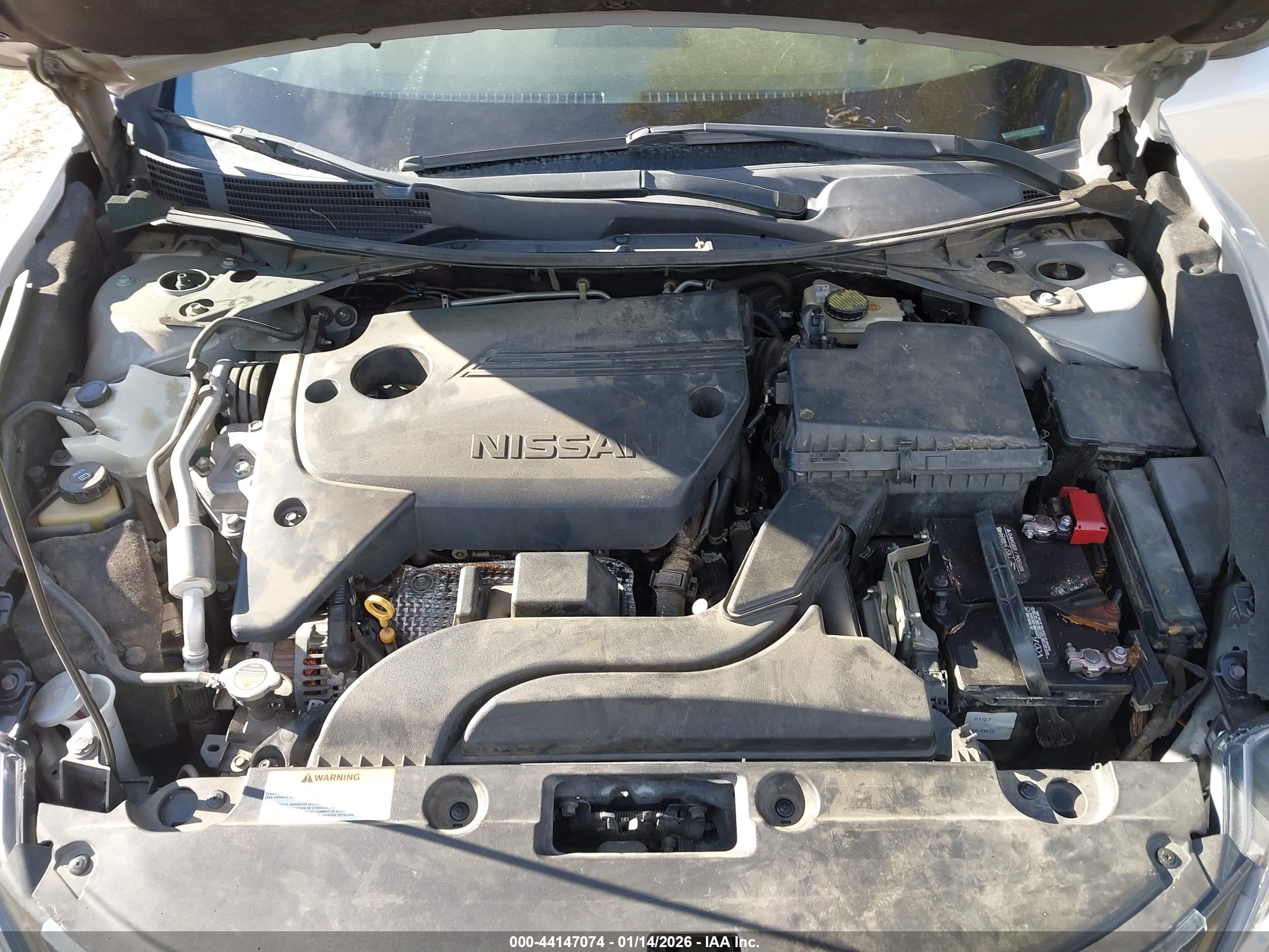NISSAN ALTIMA image 10