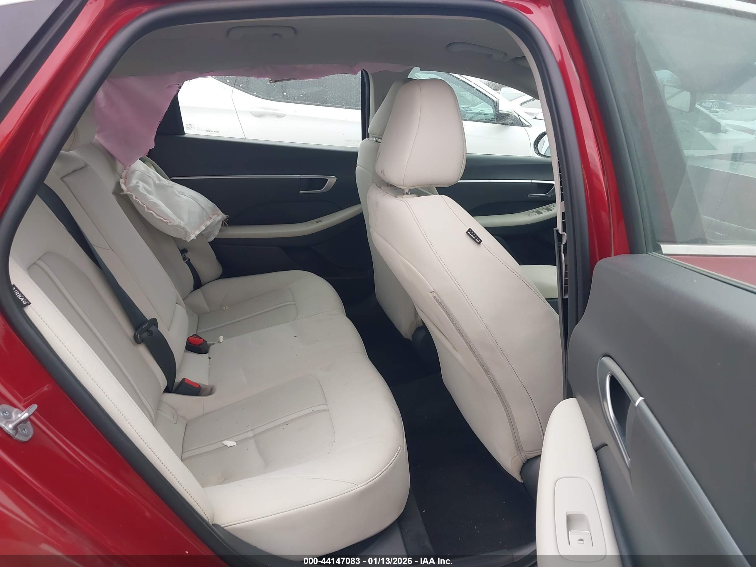 HYUNDAI SONATA image 8