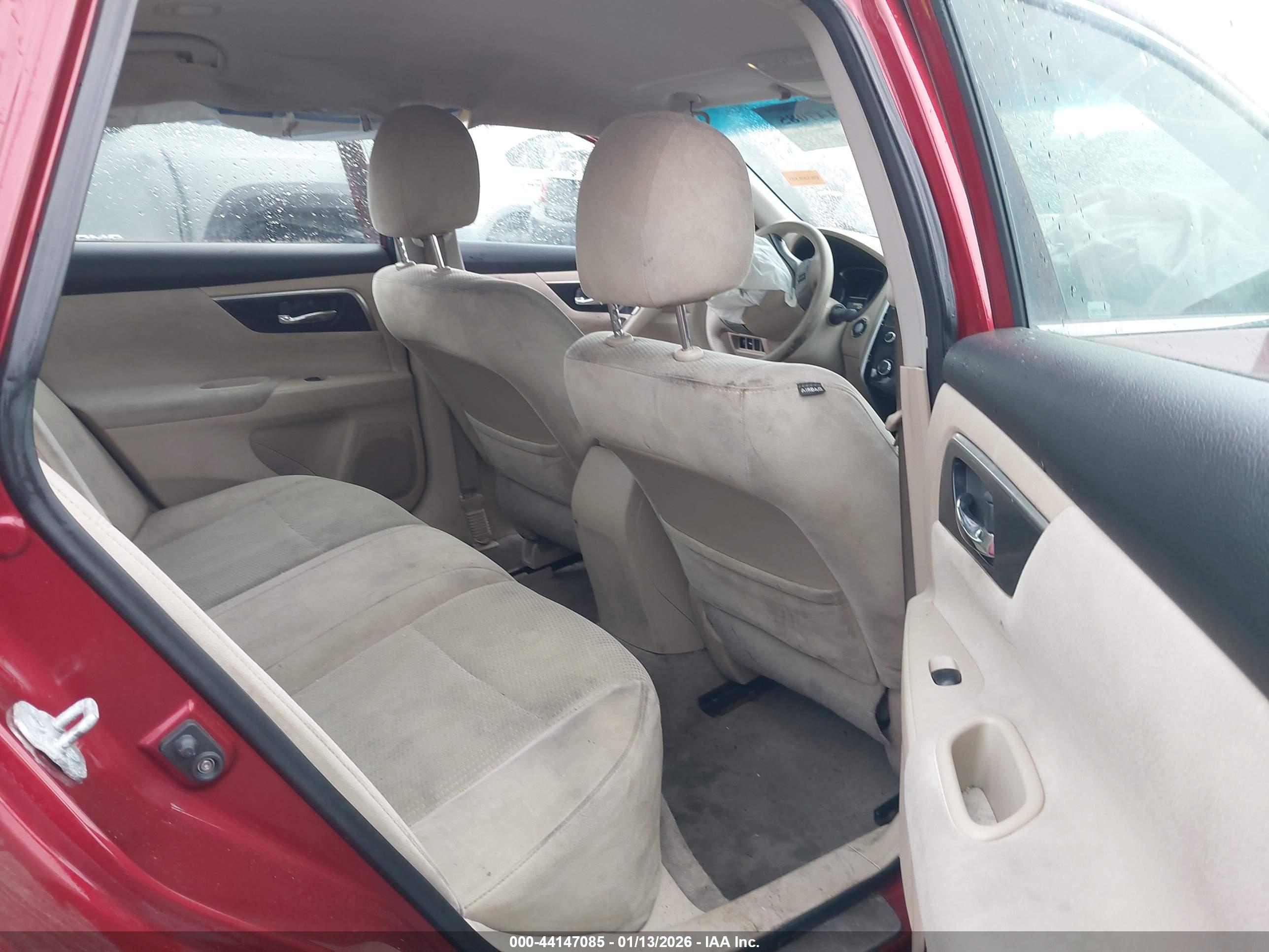 NISSAN ALTIMA image 8