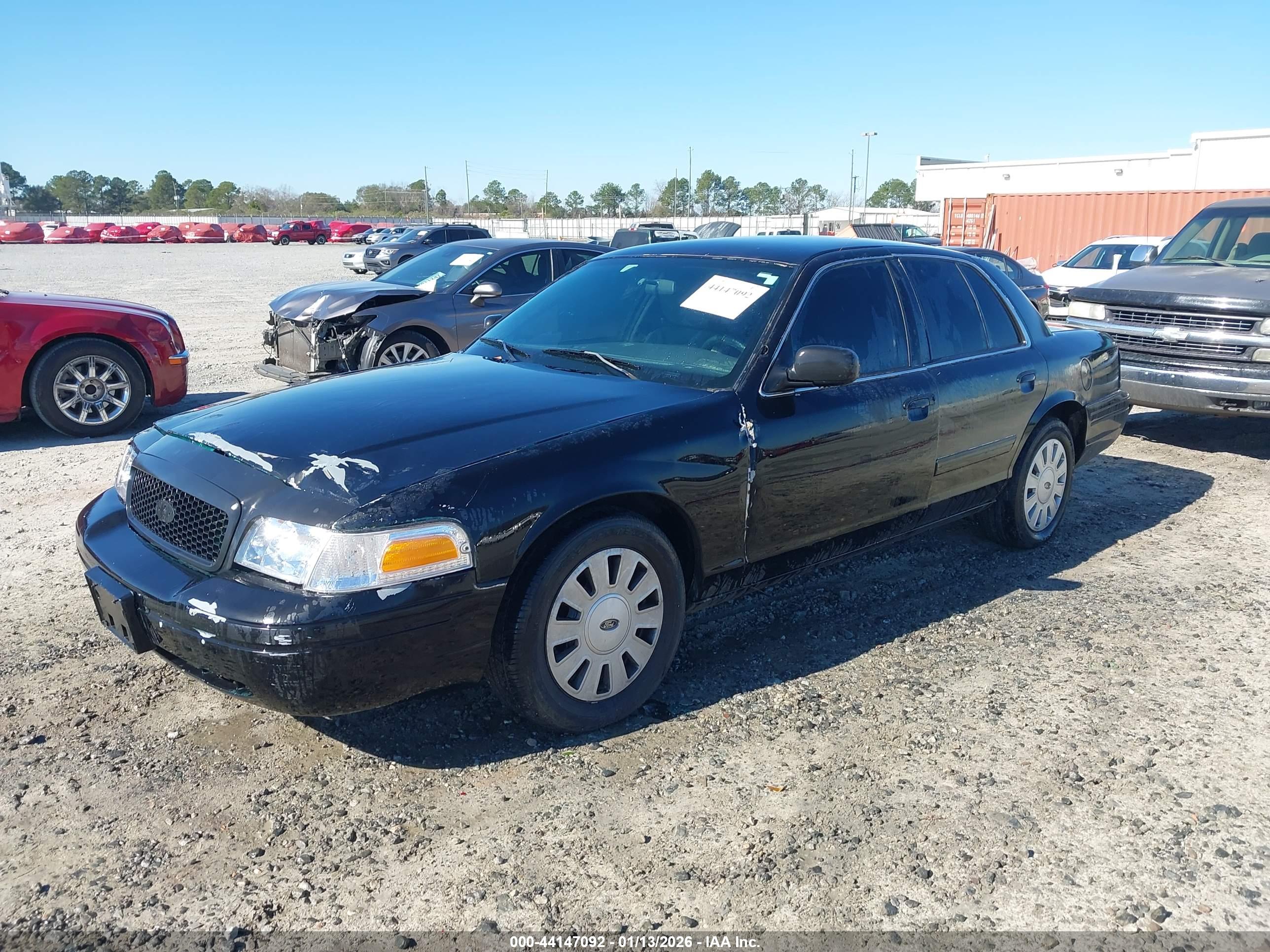 FORD CROWN image 2