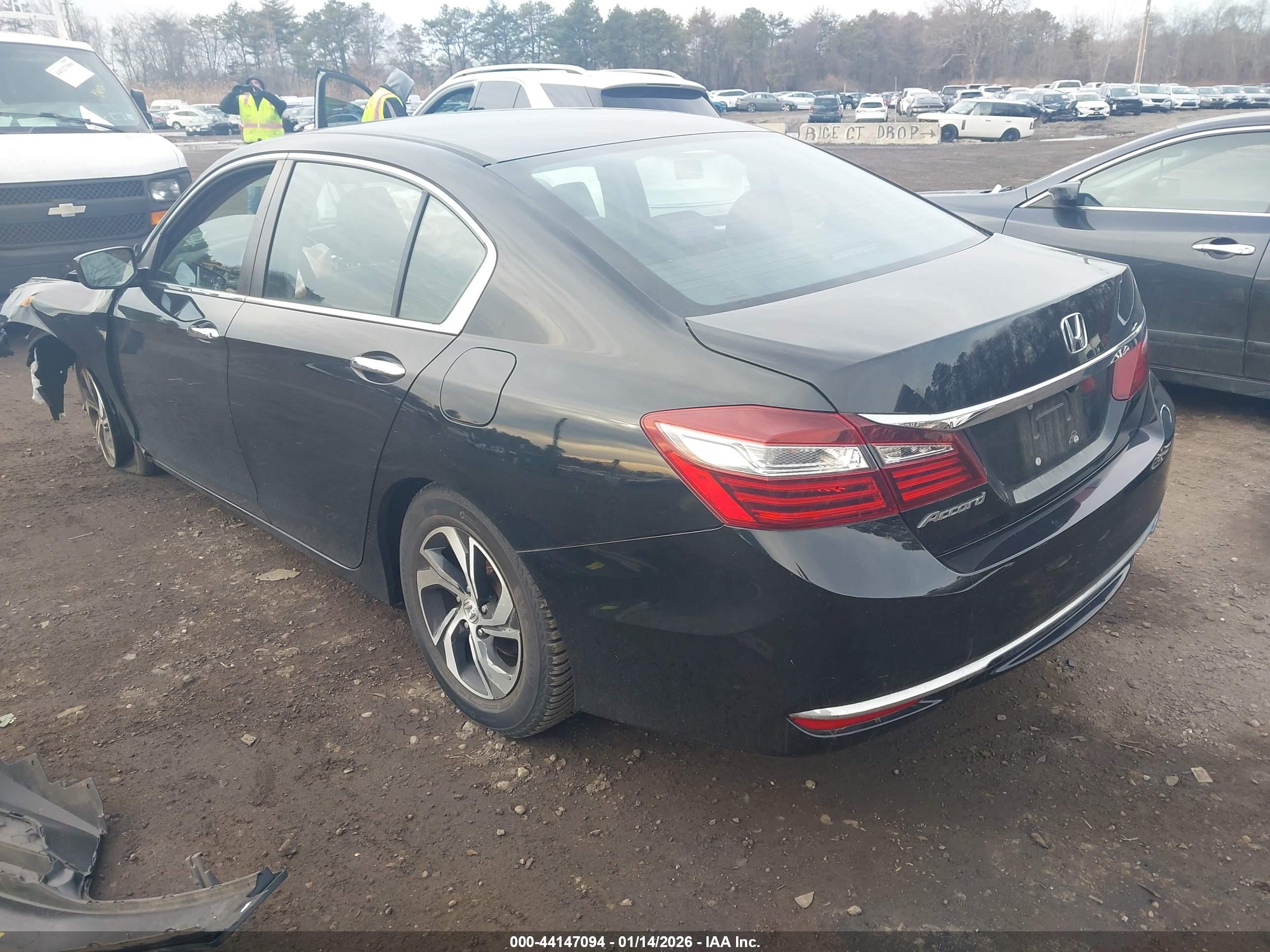 HONDA ACCORD image 3