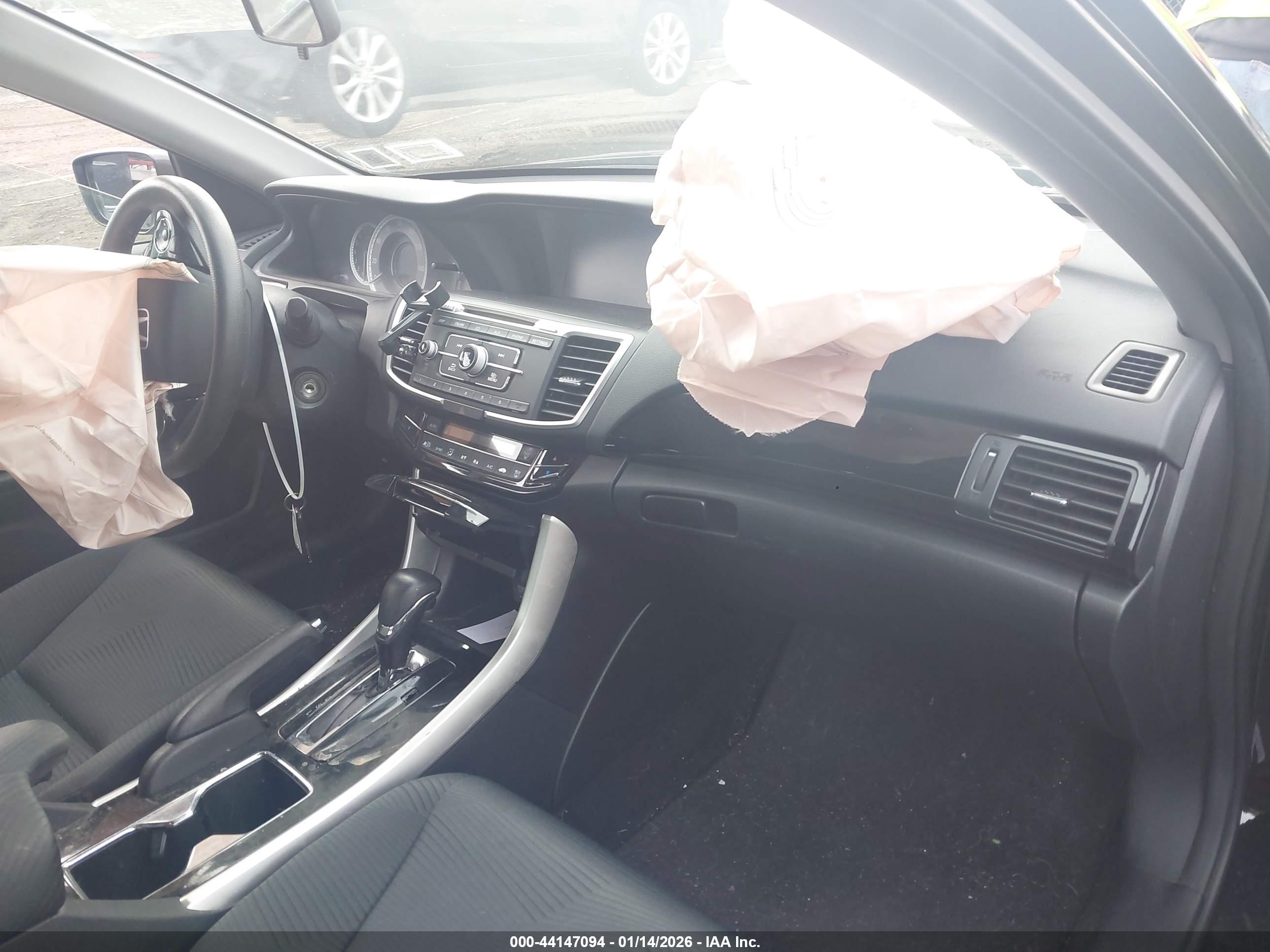 HONDA ACCORD image 5