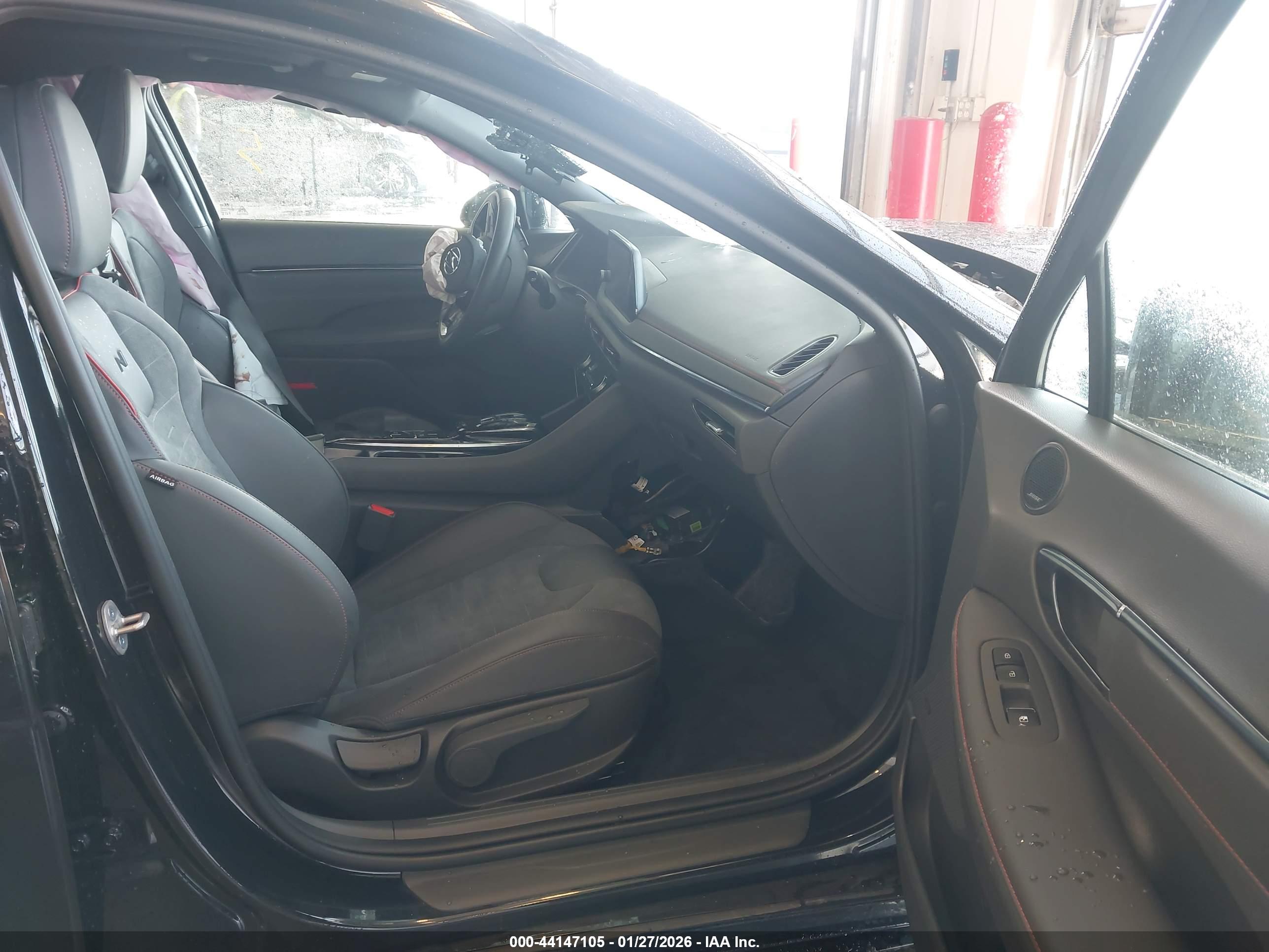 HYUNDAI SONATA image 5