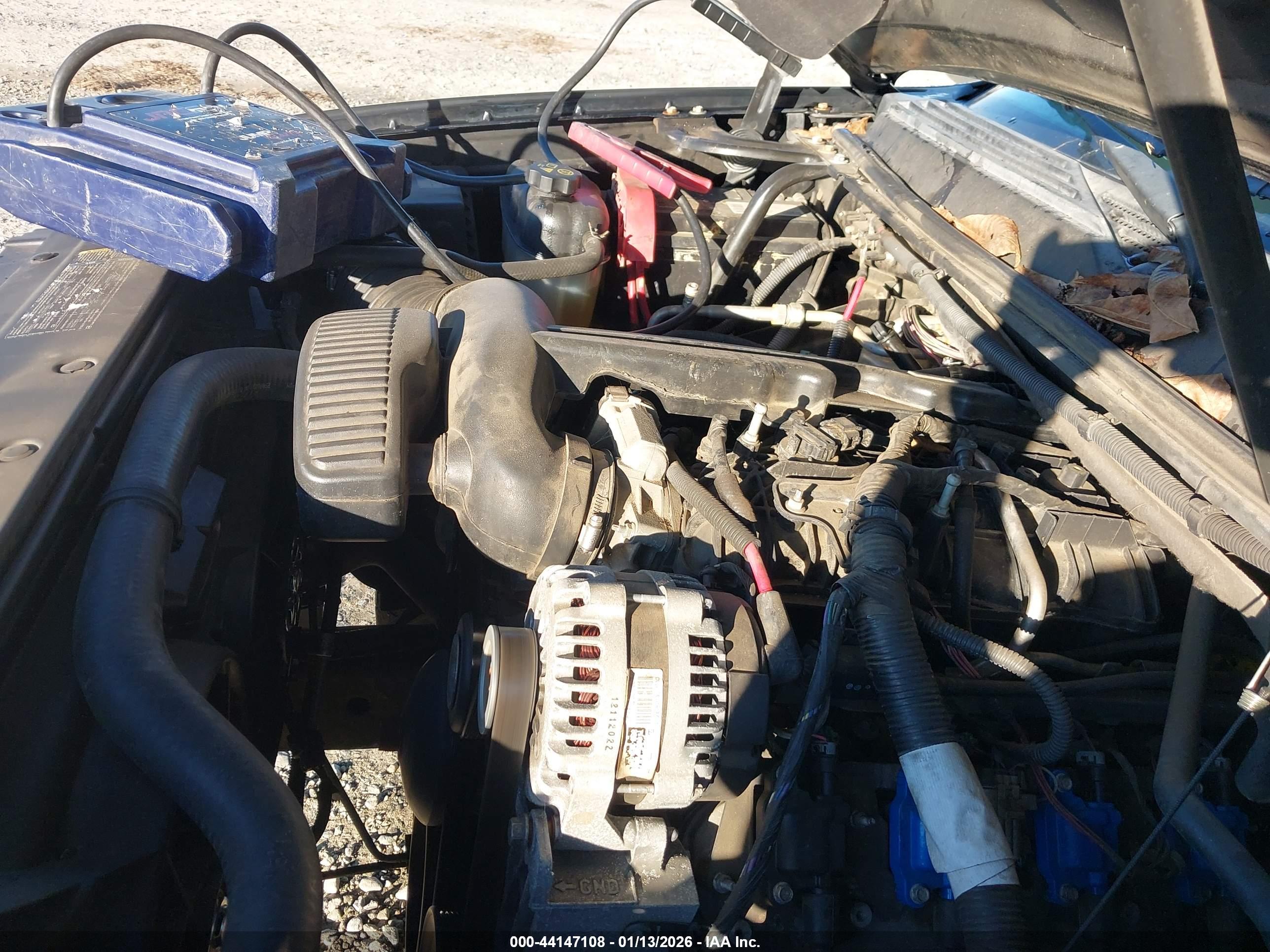 CHEVROLET SUBURBAN image 10
