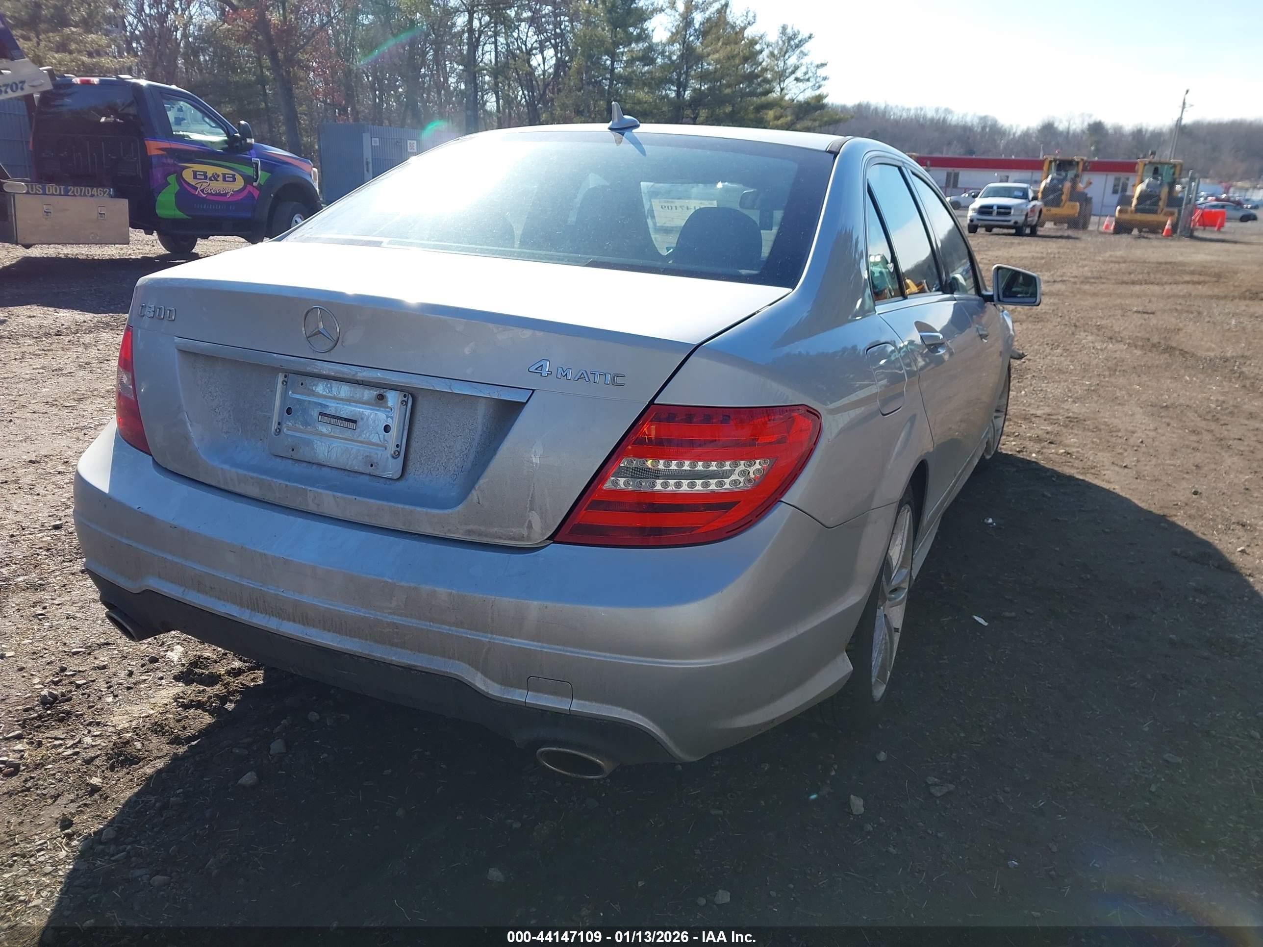 MERCEDES-BENZ C image 4