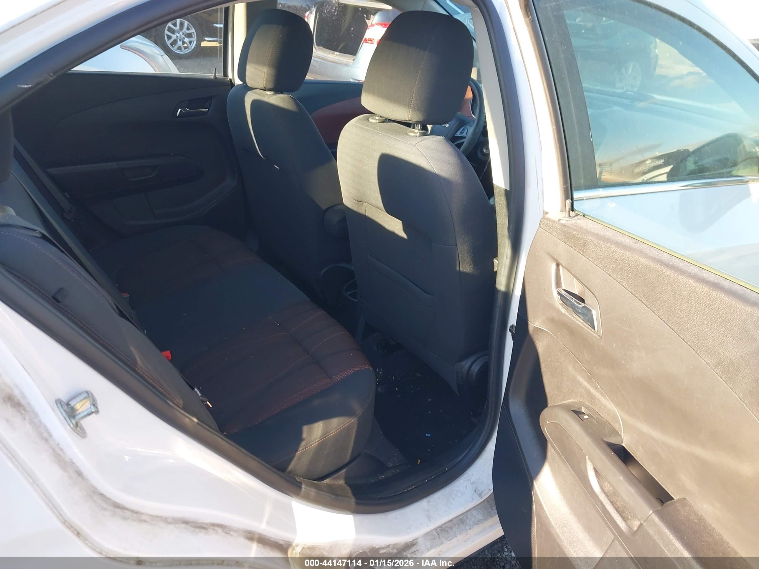 CHEVROLET SONIC image 8