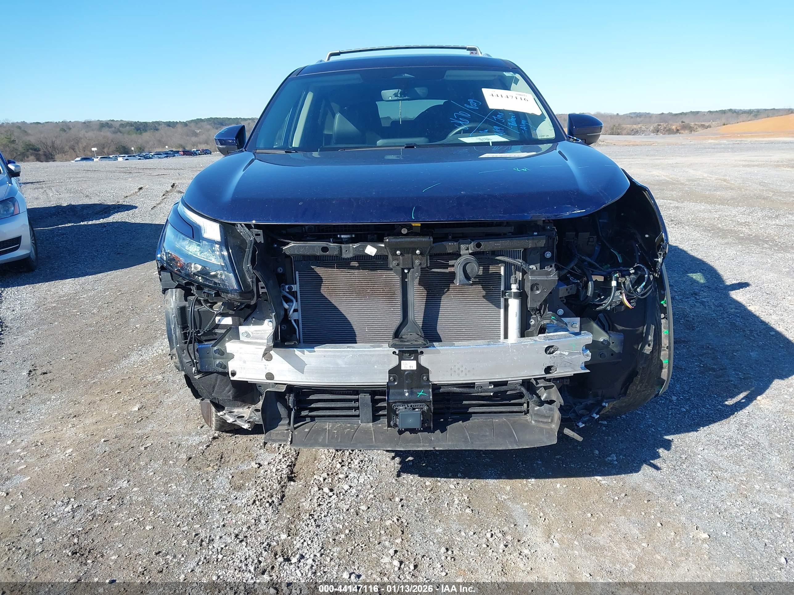 NISSAN PATHFINDER image 6